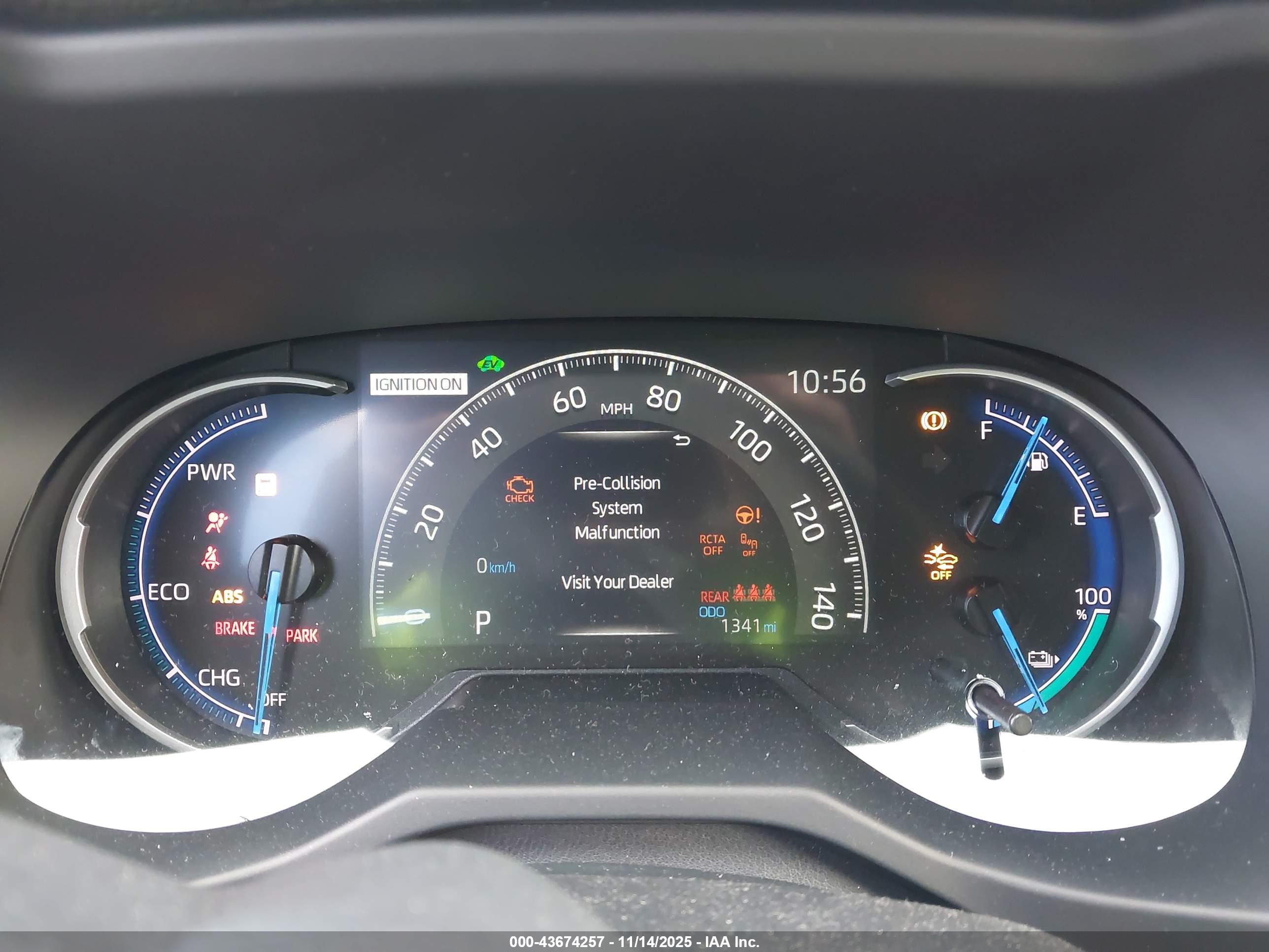 TOYOTA RAV4 image 7