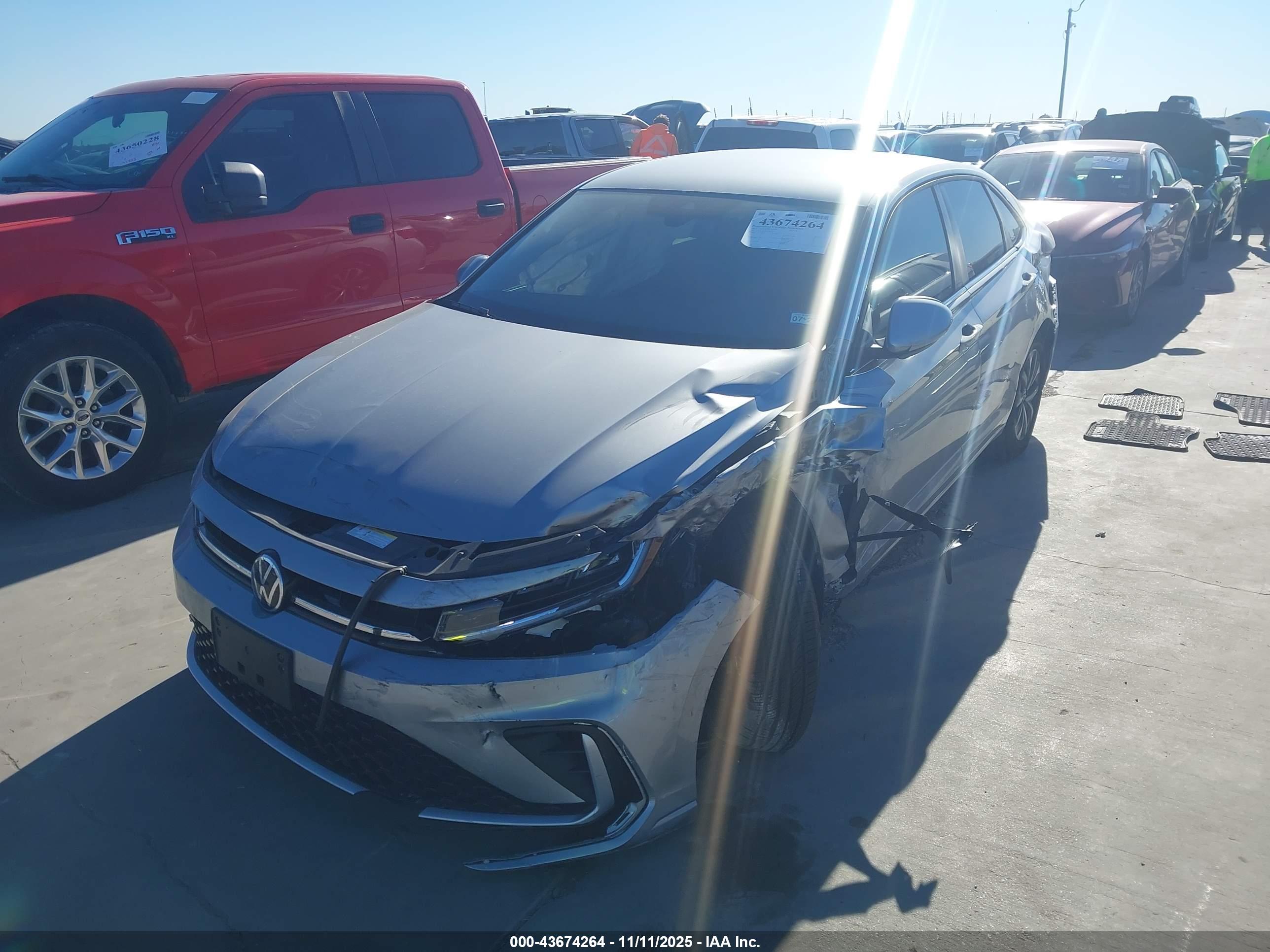 VOLKSWAGEN JETTA image 2