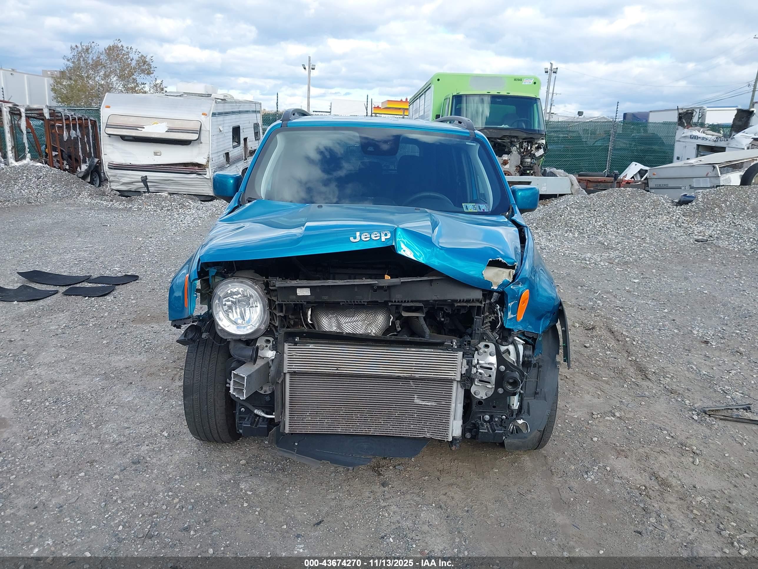 JEEP RENEGADE image 6