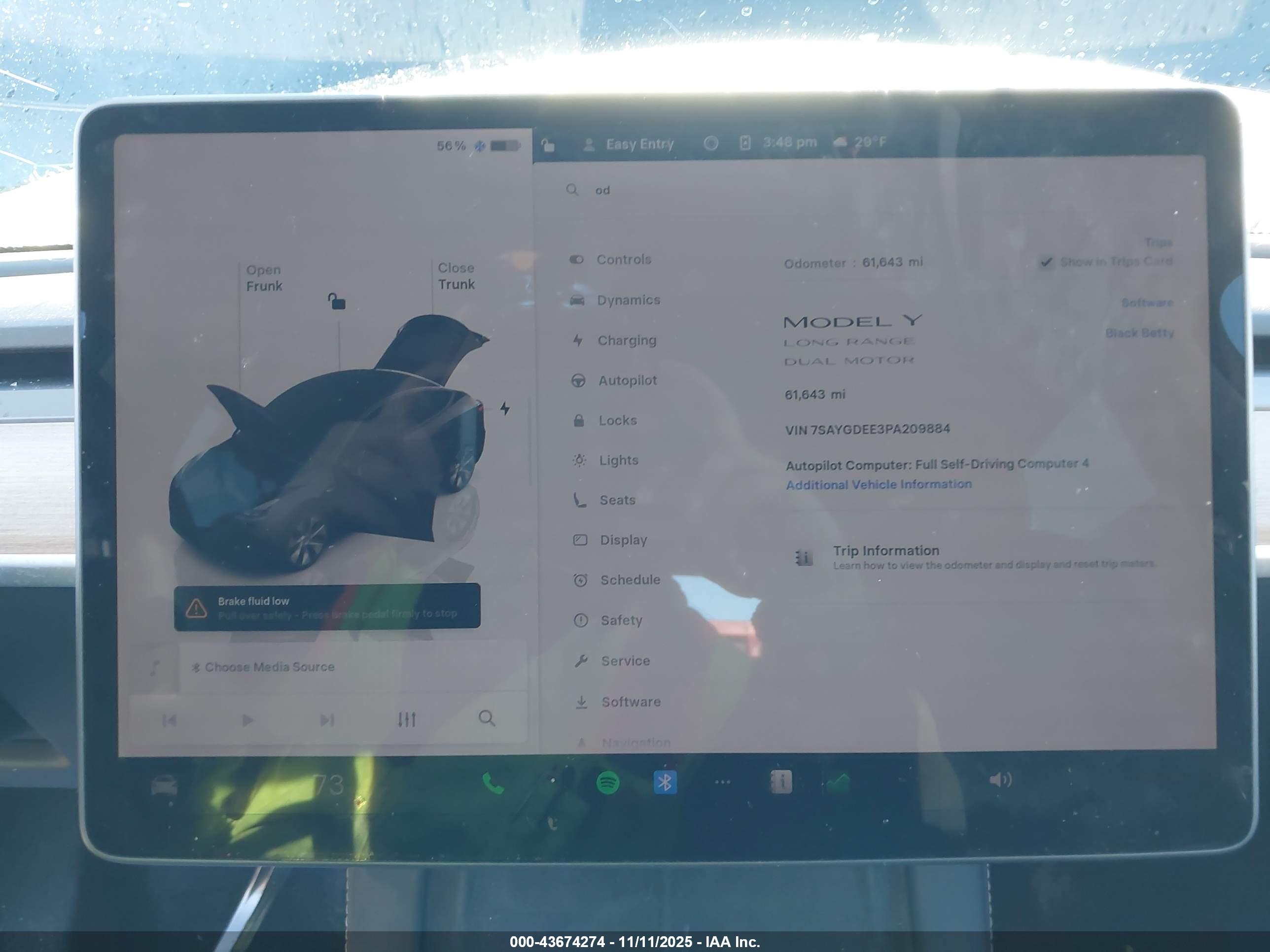 TESLA MODEL image 7