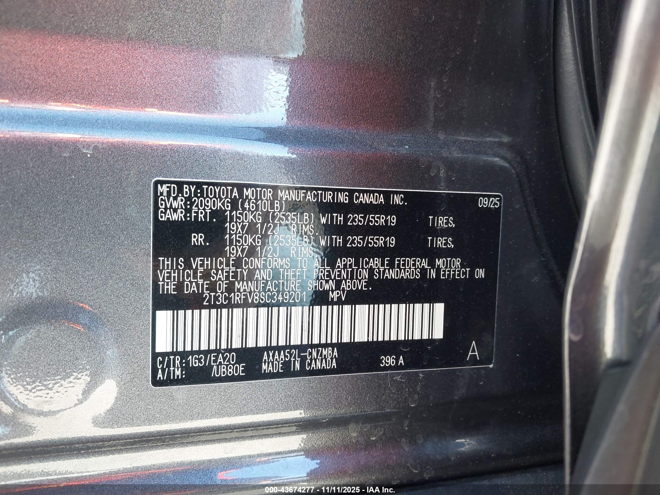 TOYOTA RAV4 image 9