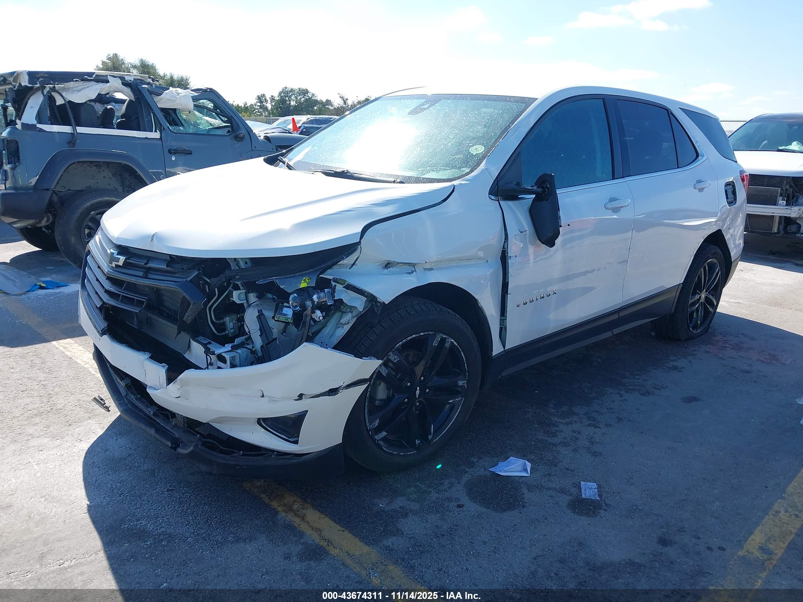 CHEVROLET EQUINOX image 2