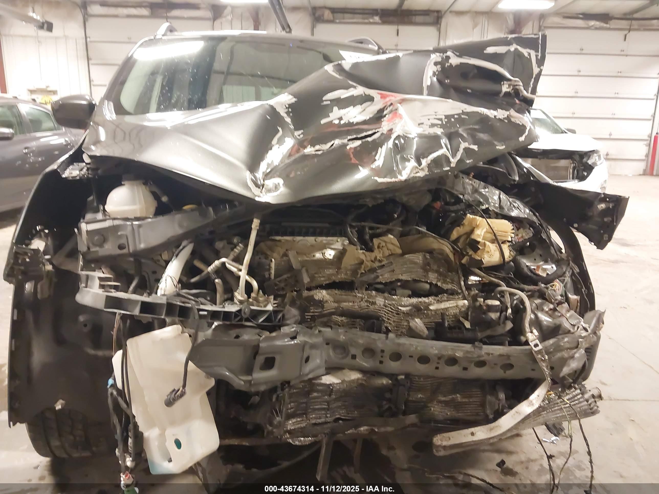 FORD ESCAPE image 6
