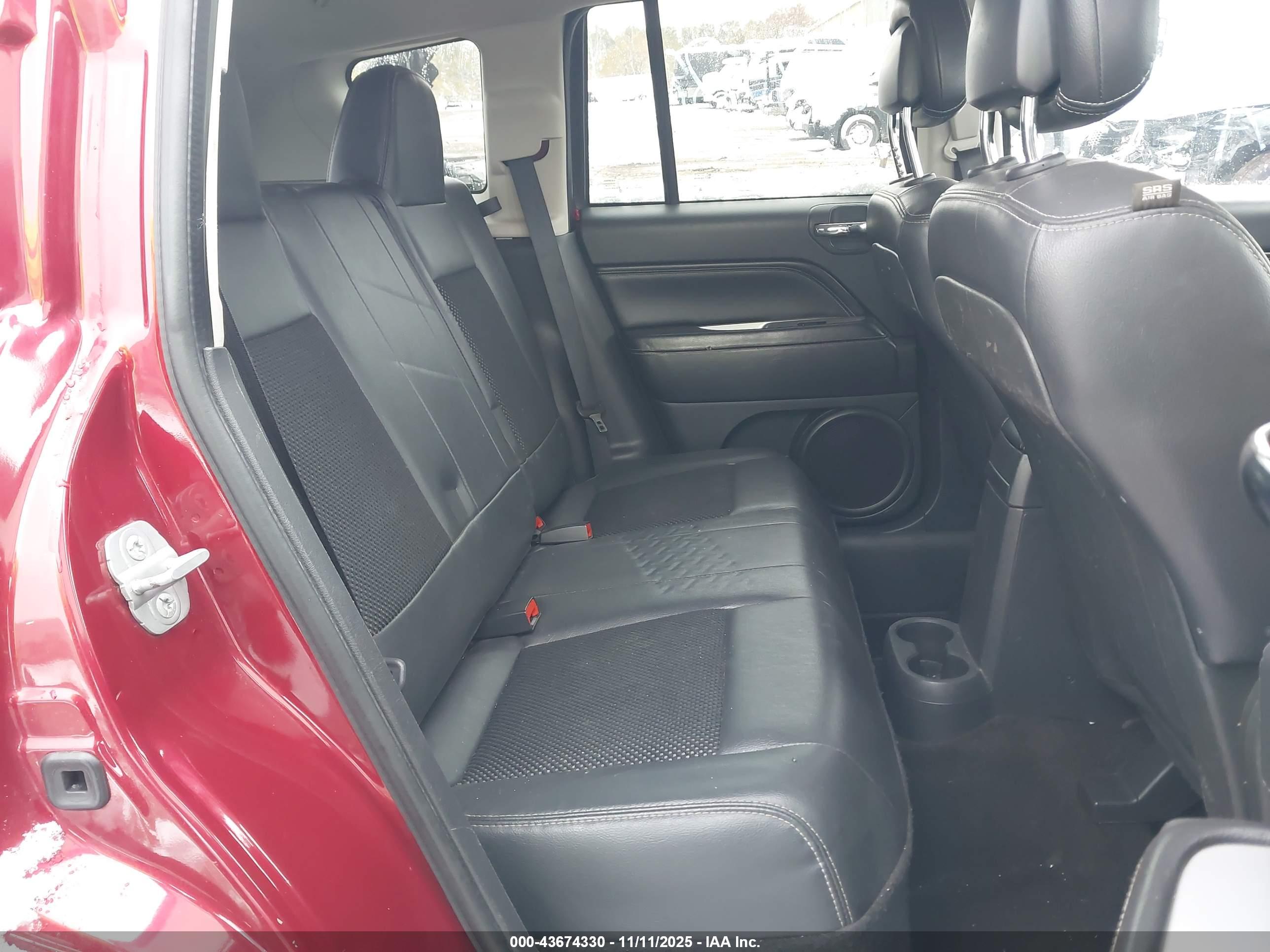 JEEP COMPASS image 8