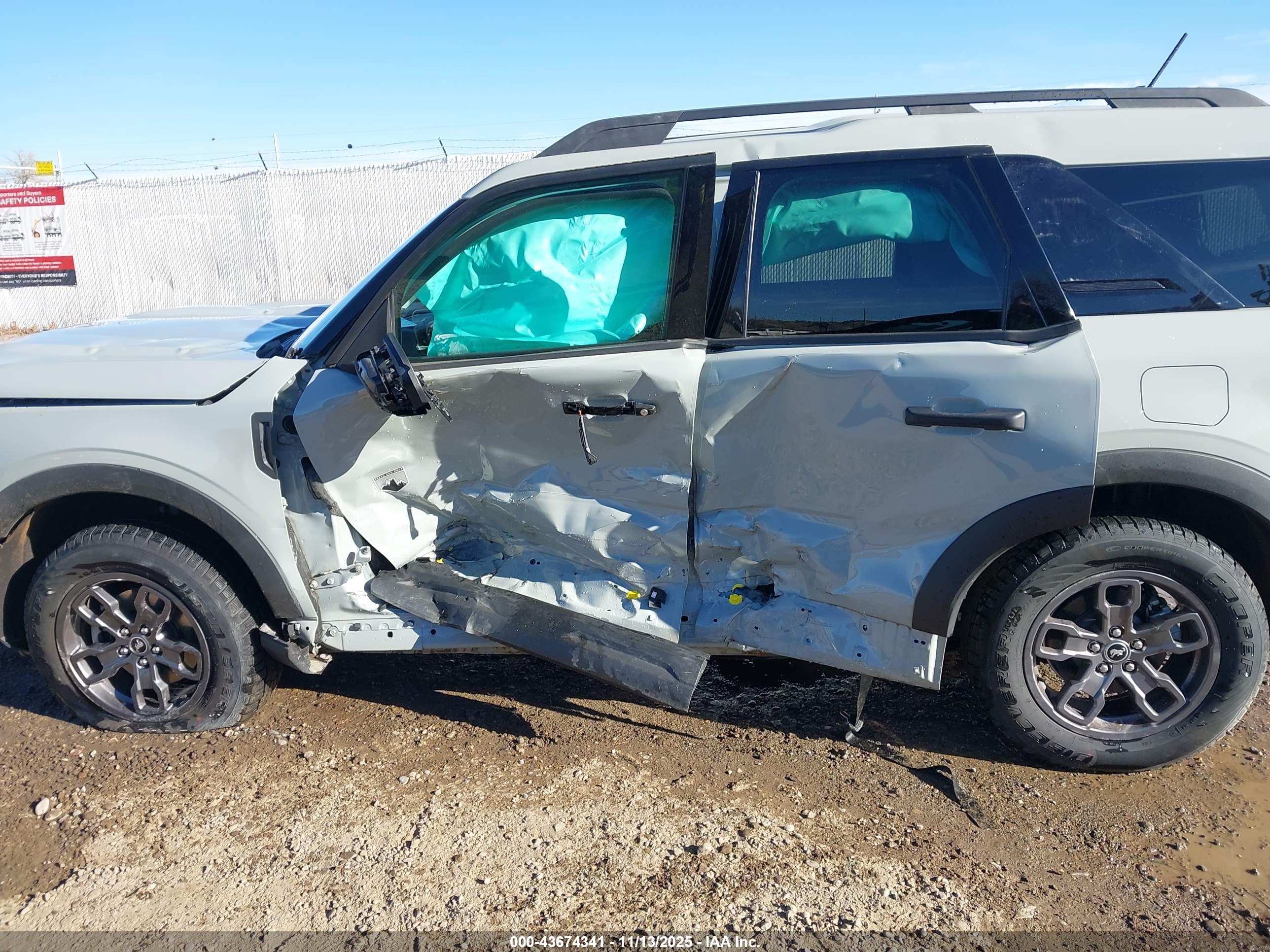 FORD BRONCO image 6