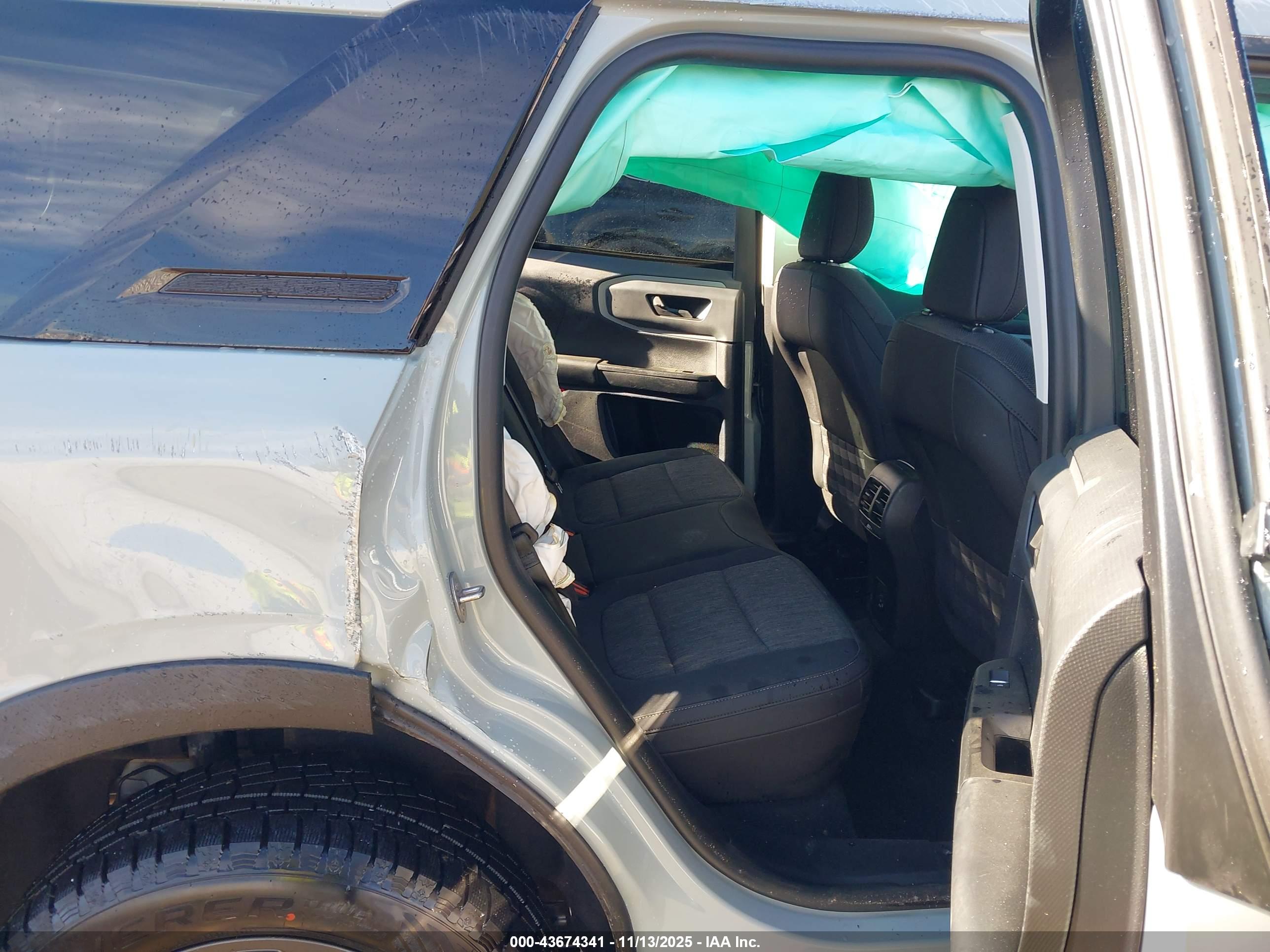 FORD BRONCO image 8
