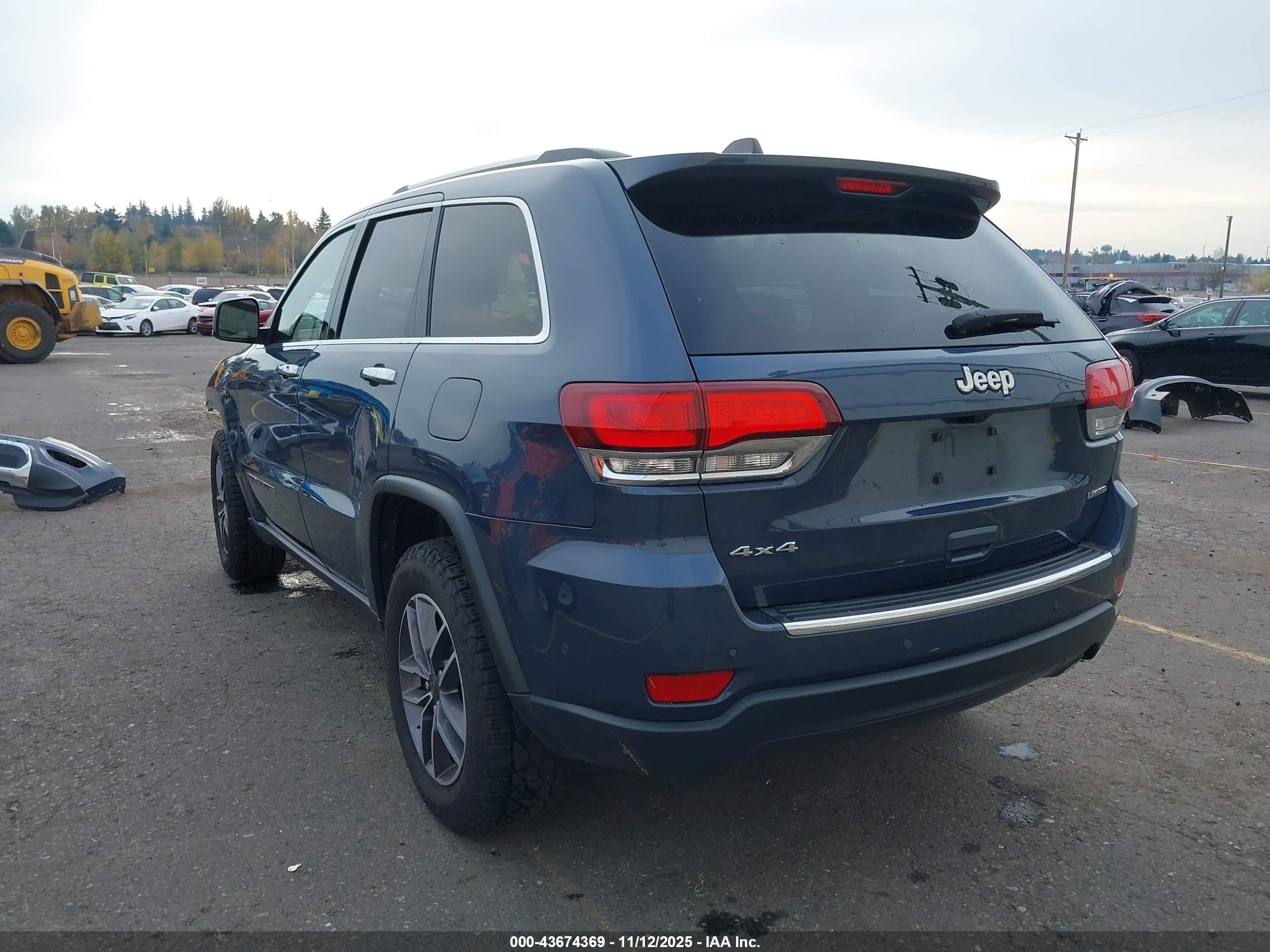 JEEP GRAND image 3