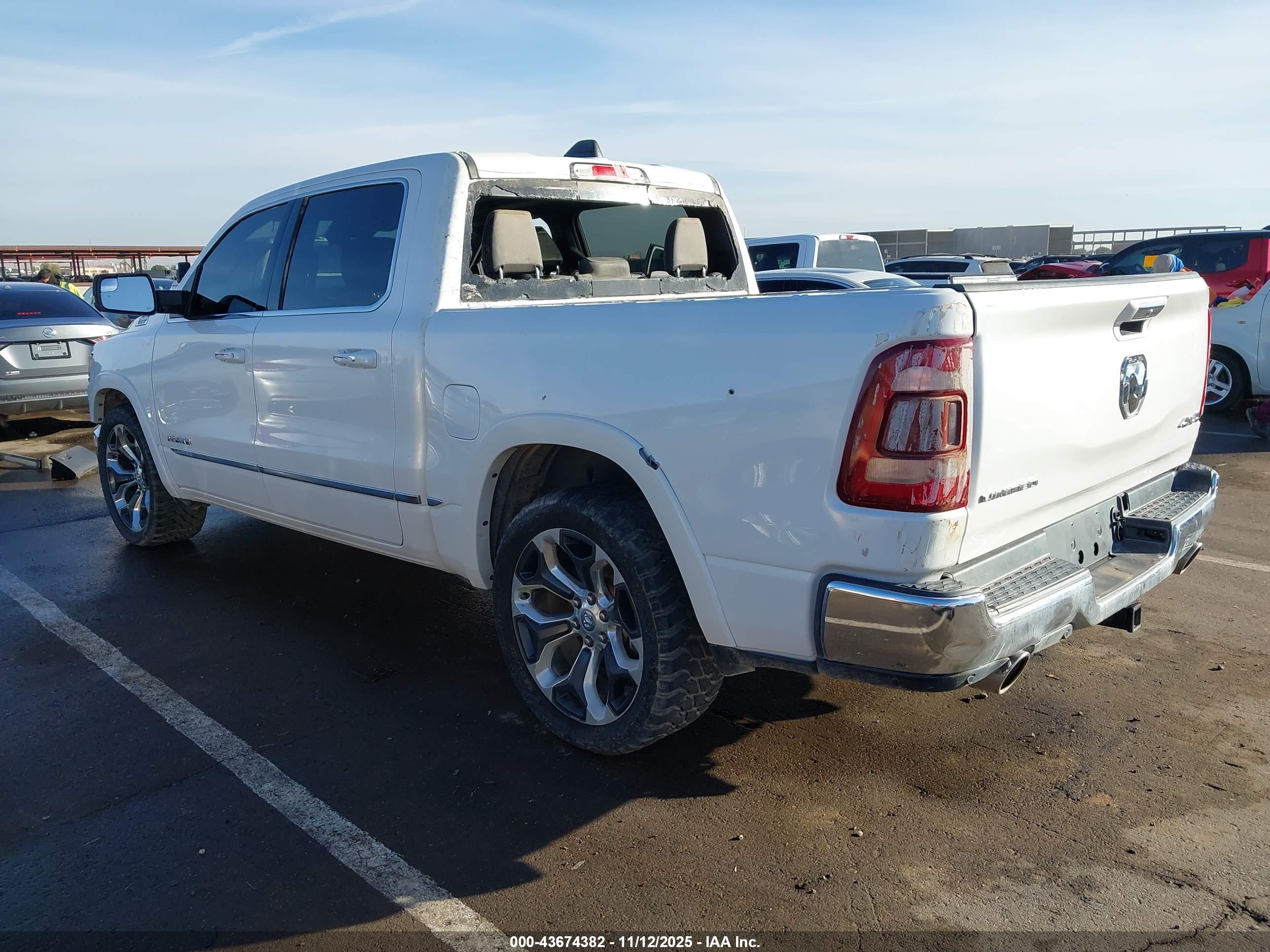 RAM 1500 image 3