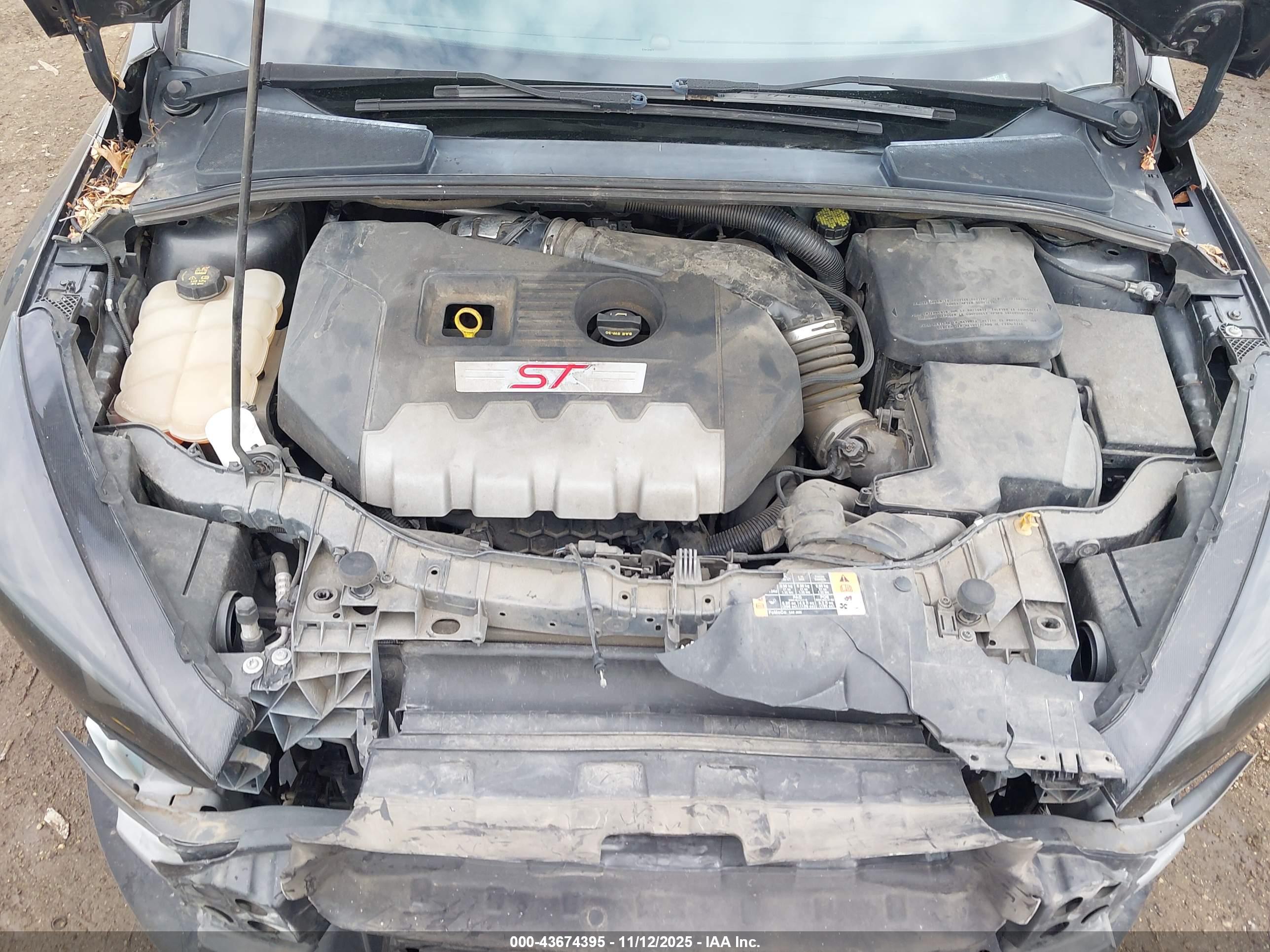 FORD FOCUS image 10