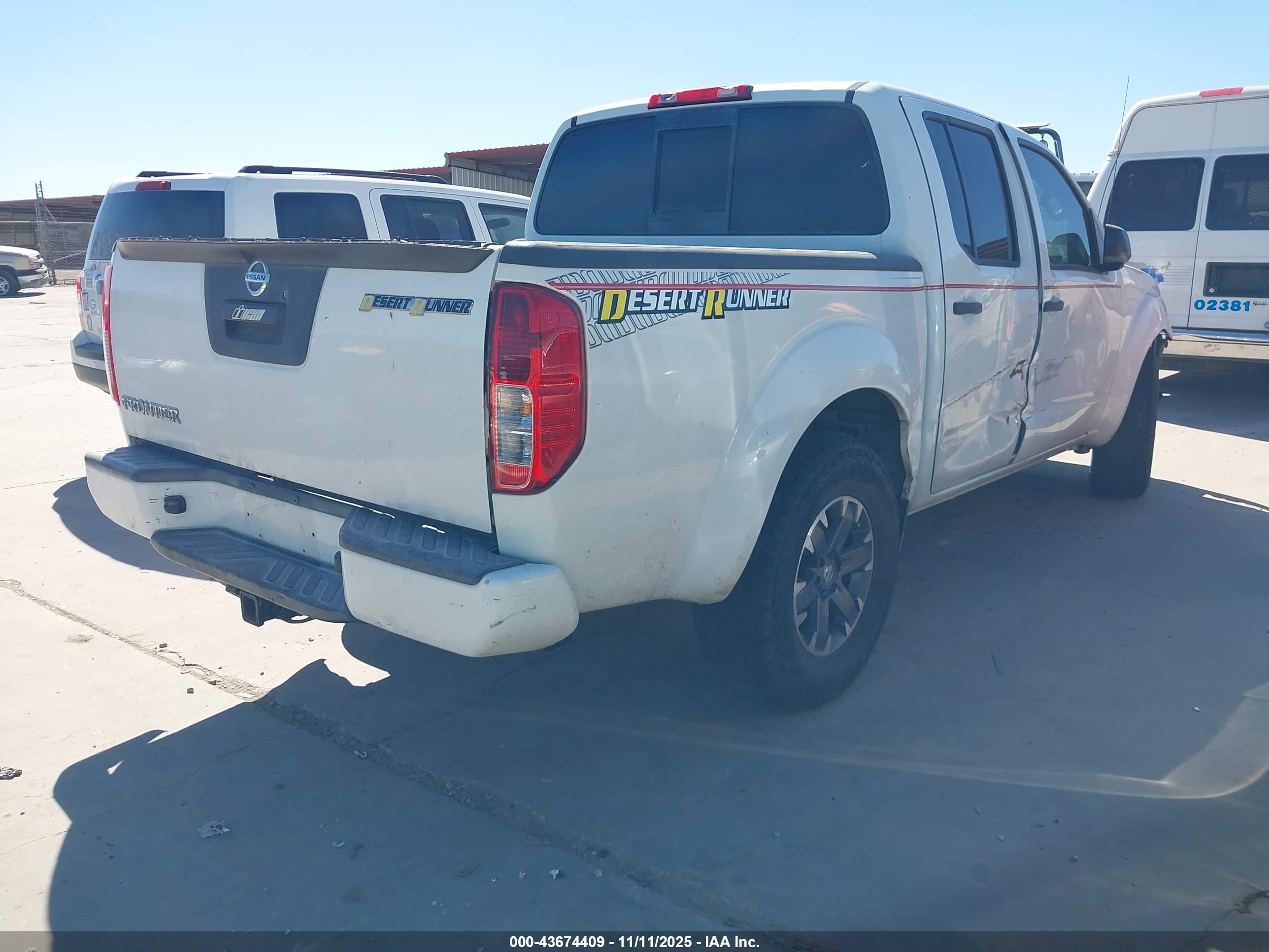 NISSAN FRONTIER image 4