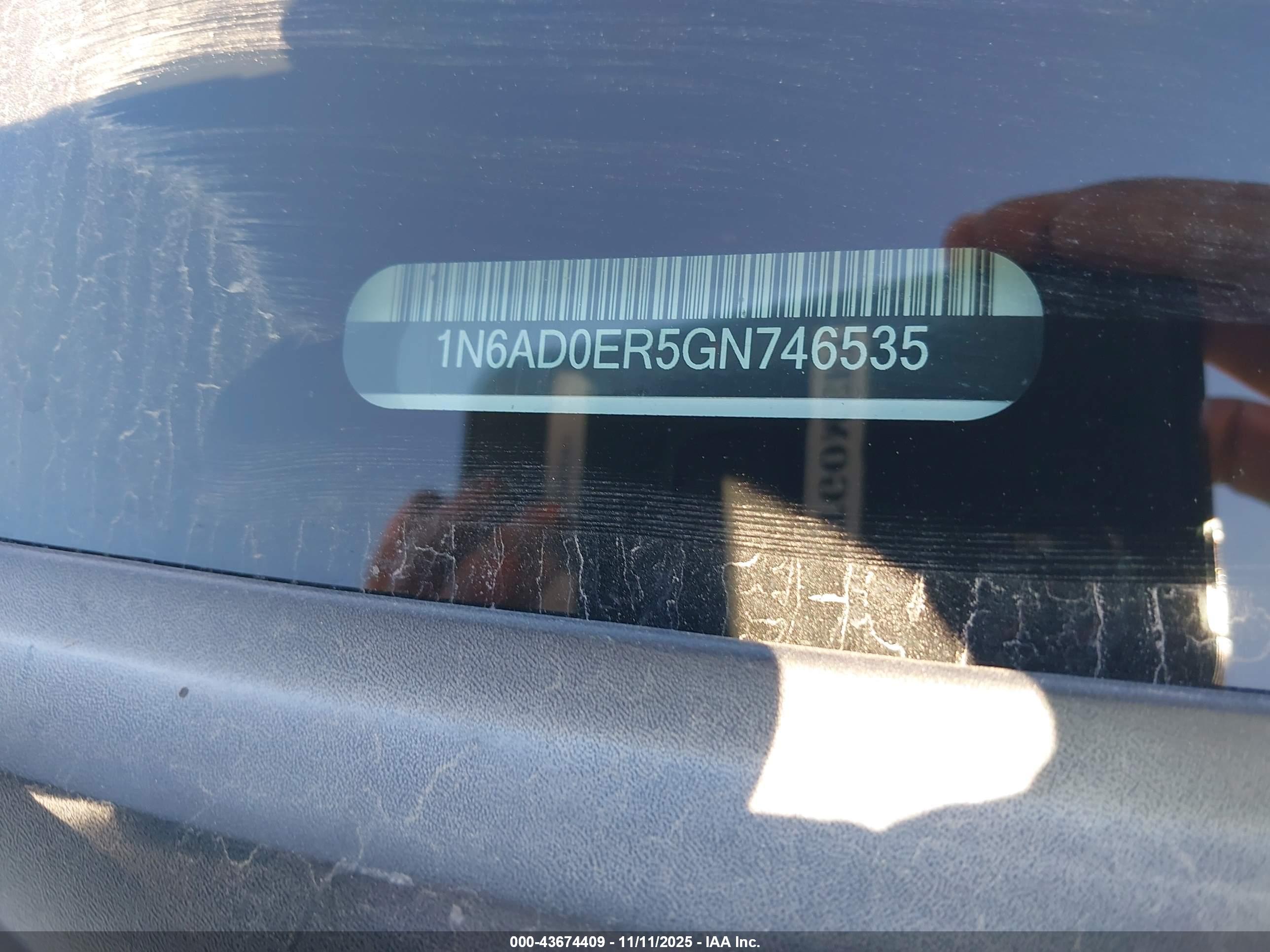NISSAN FRONTIER image 9