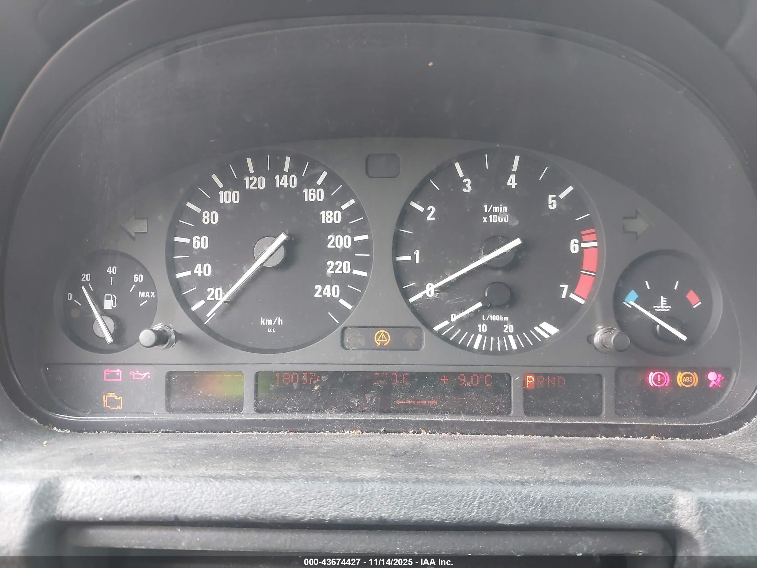 BMW X5 image 7