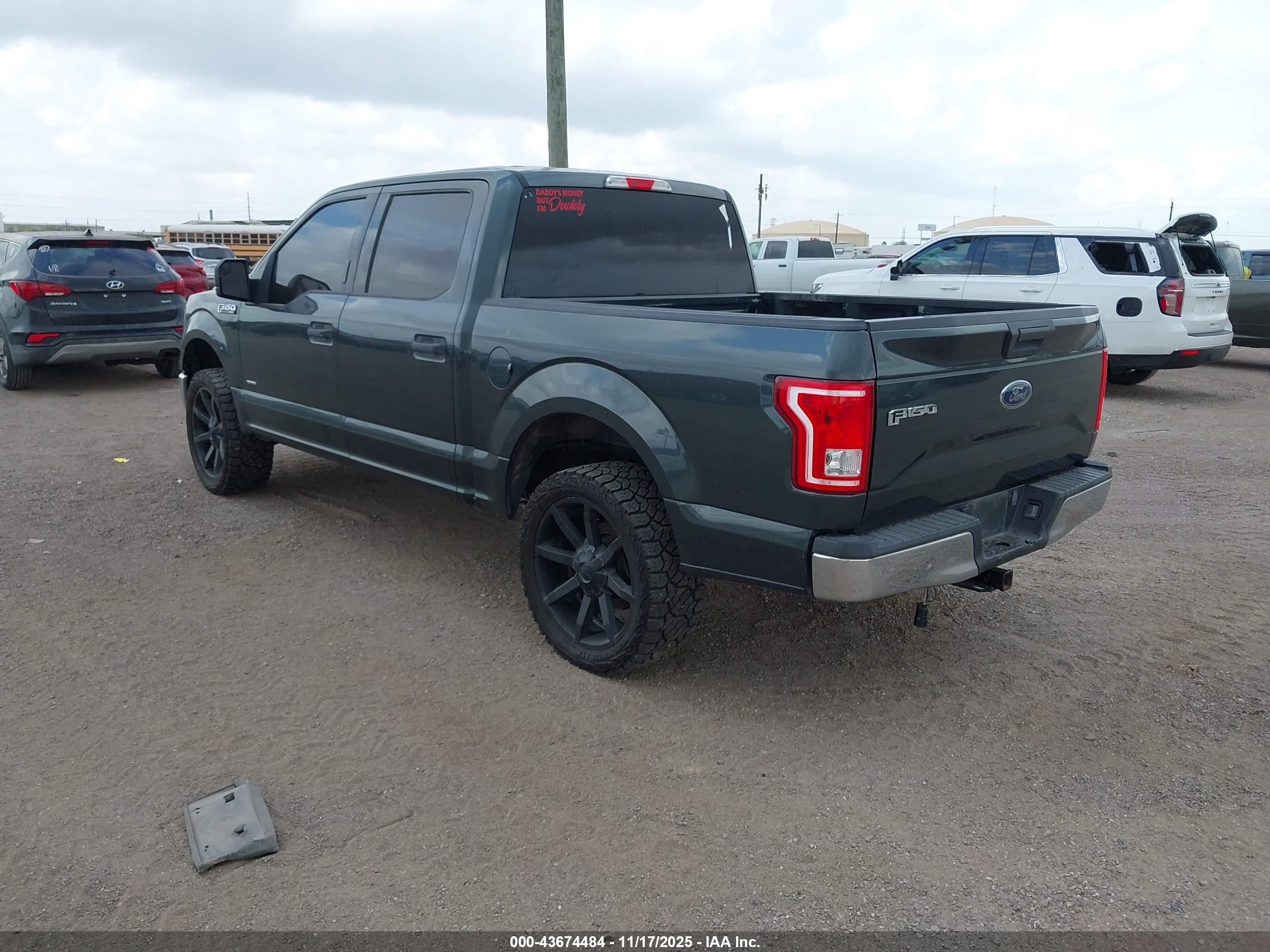 FORD F-150 image 3