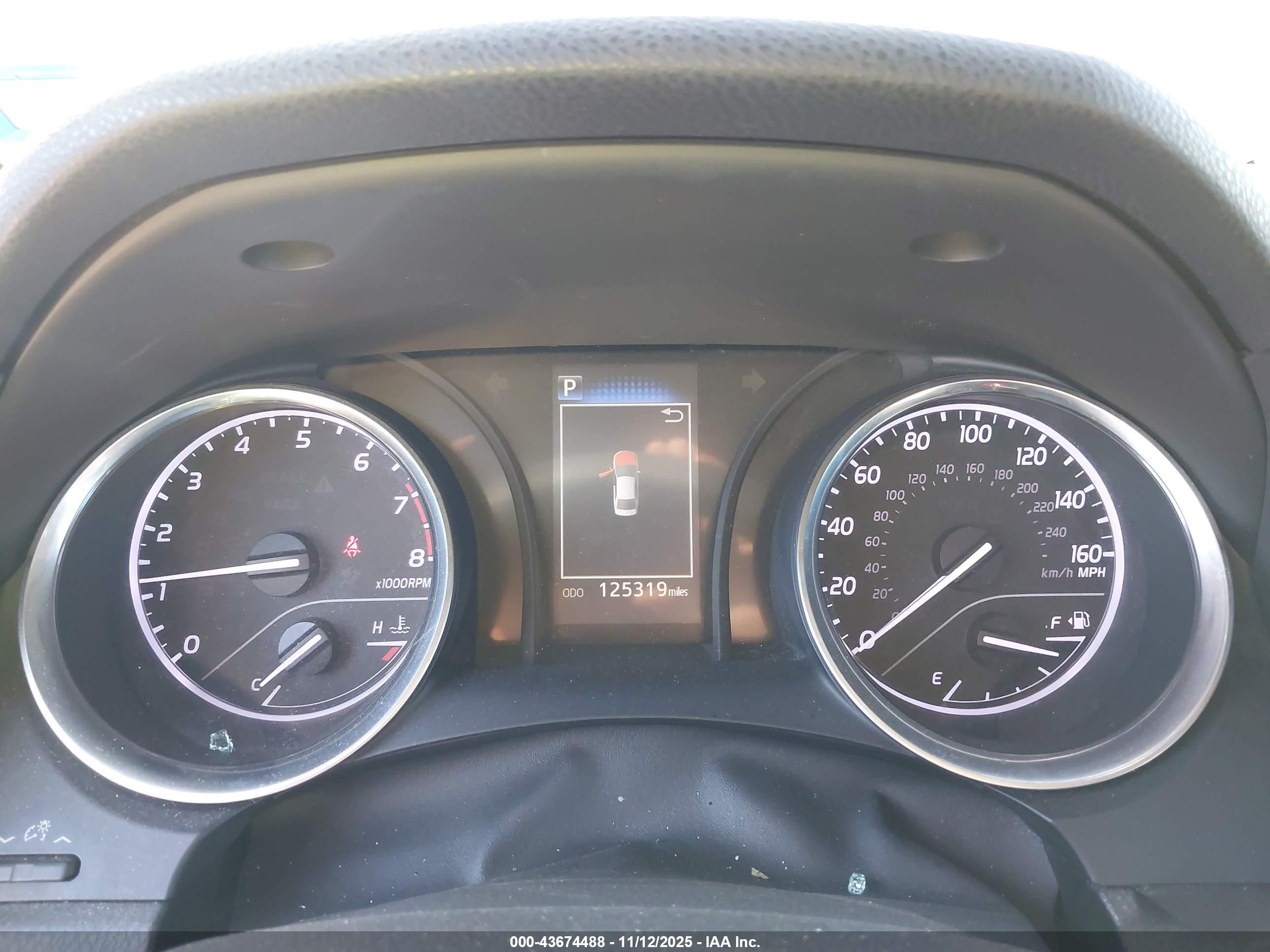 TOYOTA CAMRY image 7