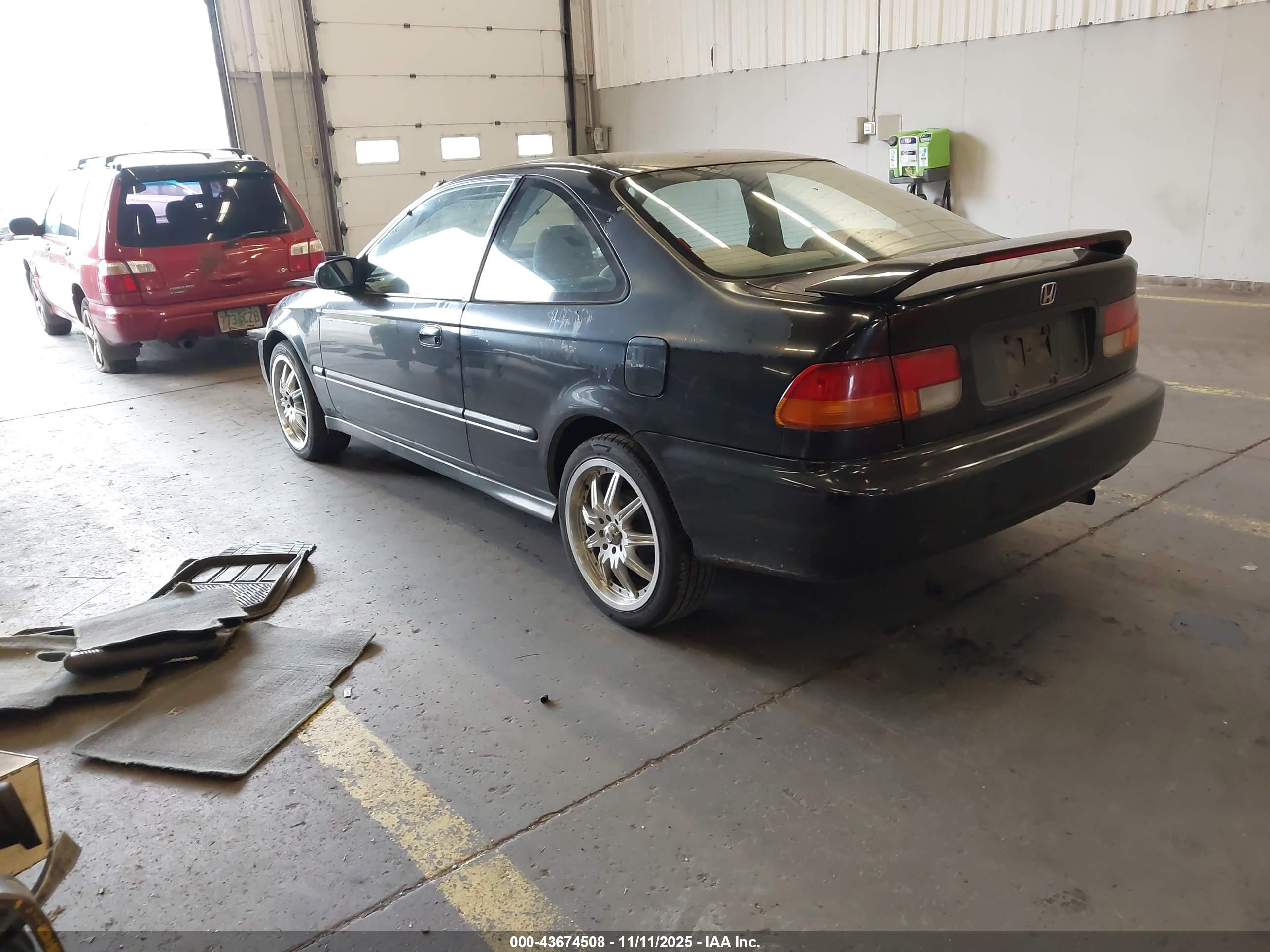 HONDA CIVIC image 3