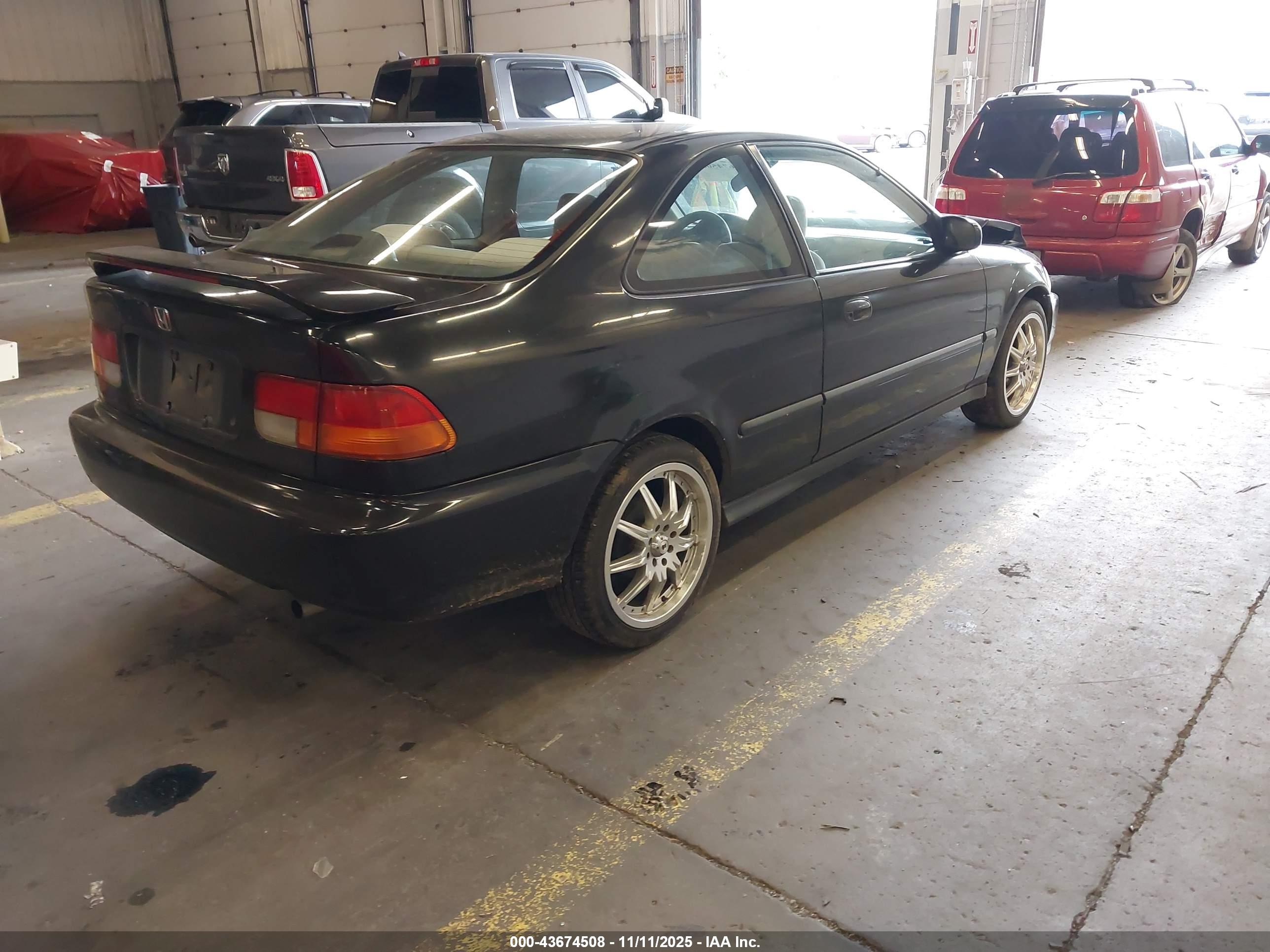 HONDA CIVIC image 4