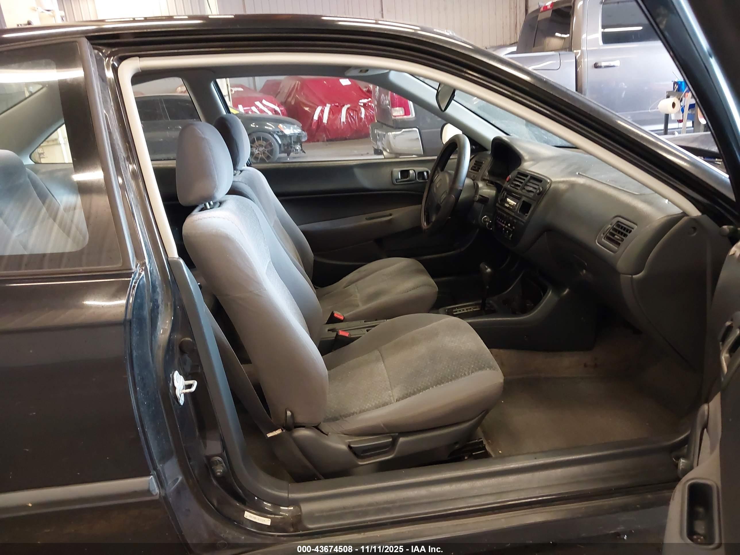 HONDA CIVIC image 5