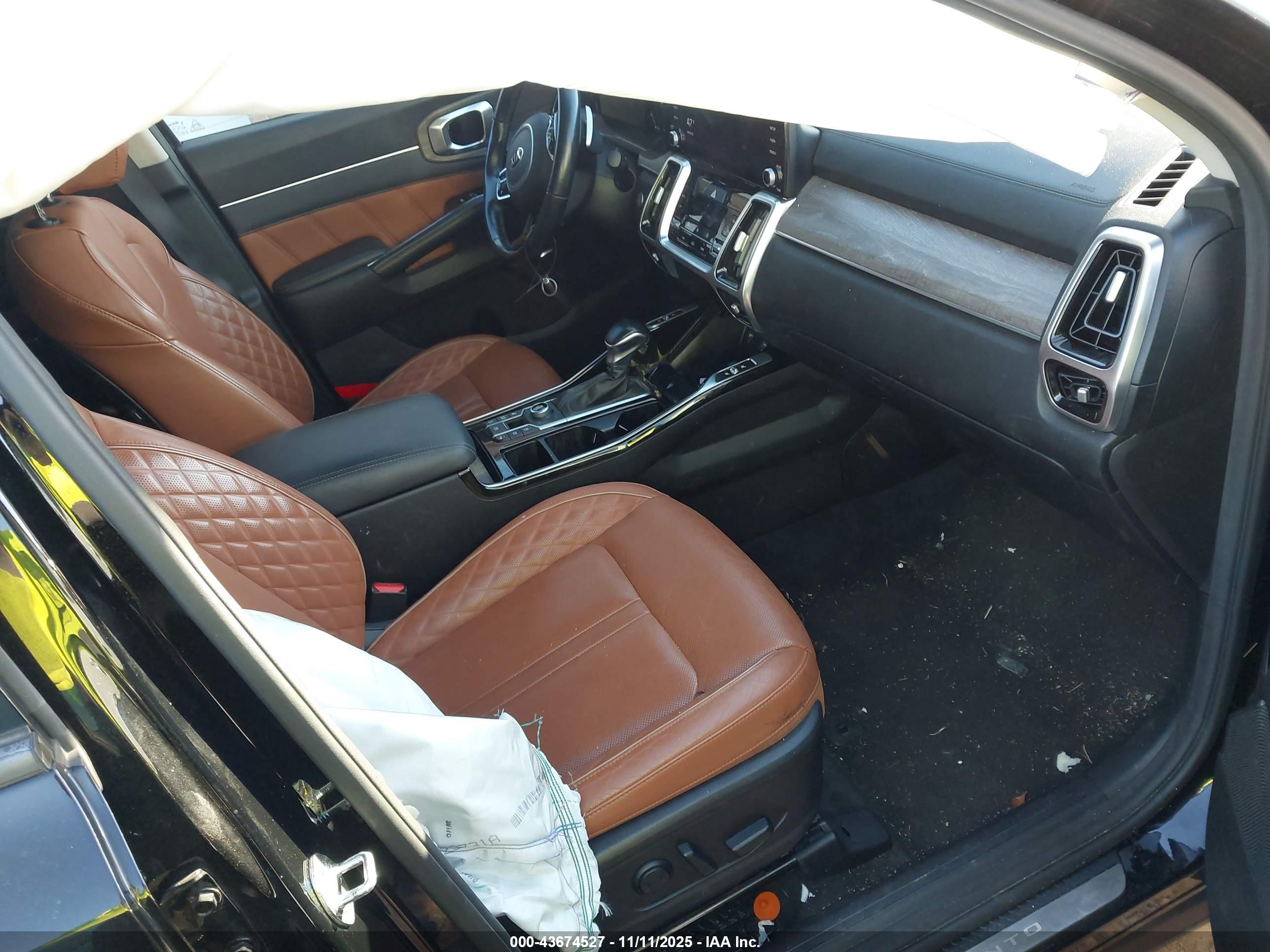 KIA SORENTO image 5