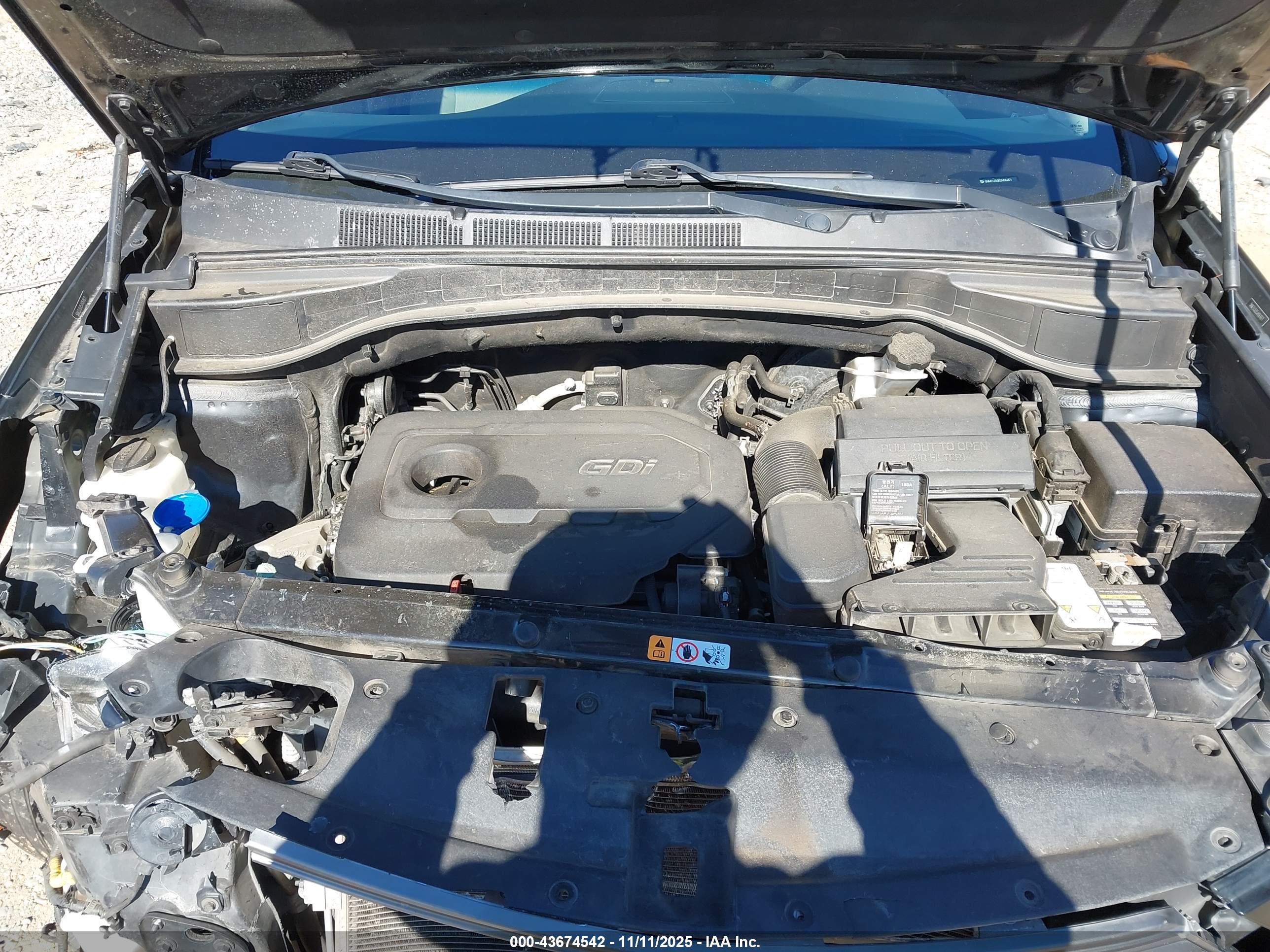 HYUNDAI SANTA image 10