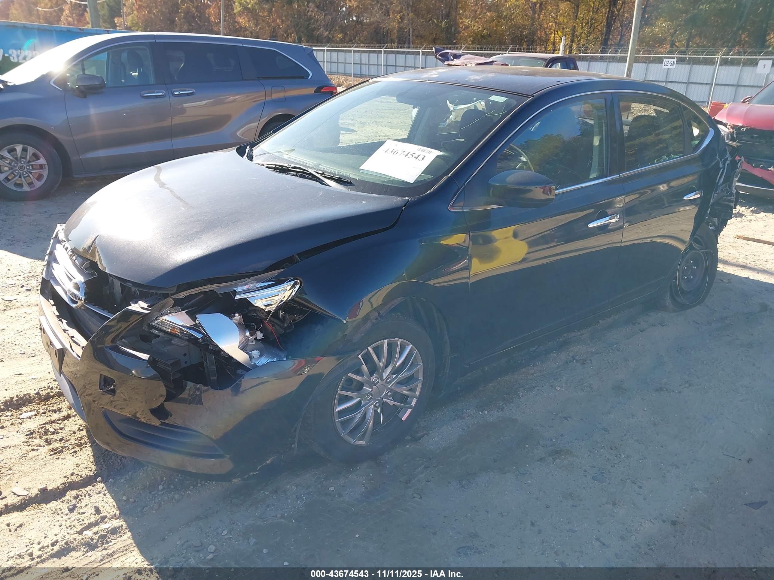 NISSAN SENTRA image 2