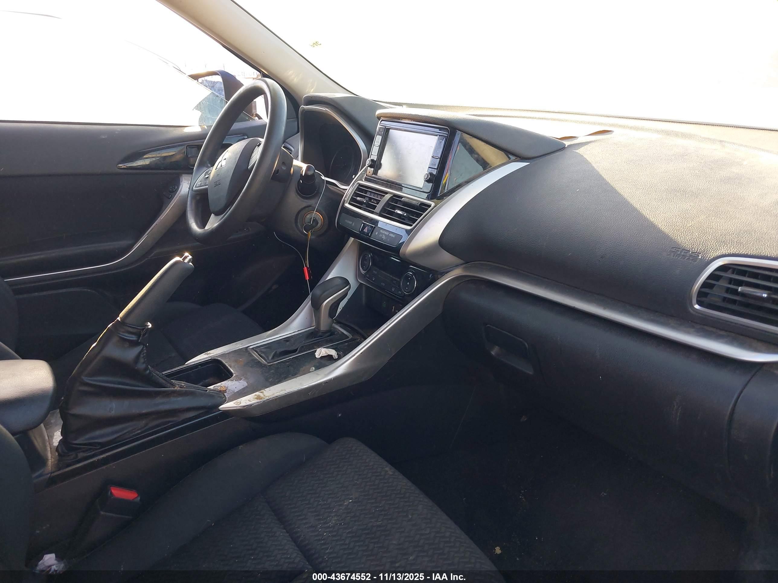 MITSUBISHI ECLIPSE image 5