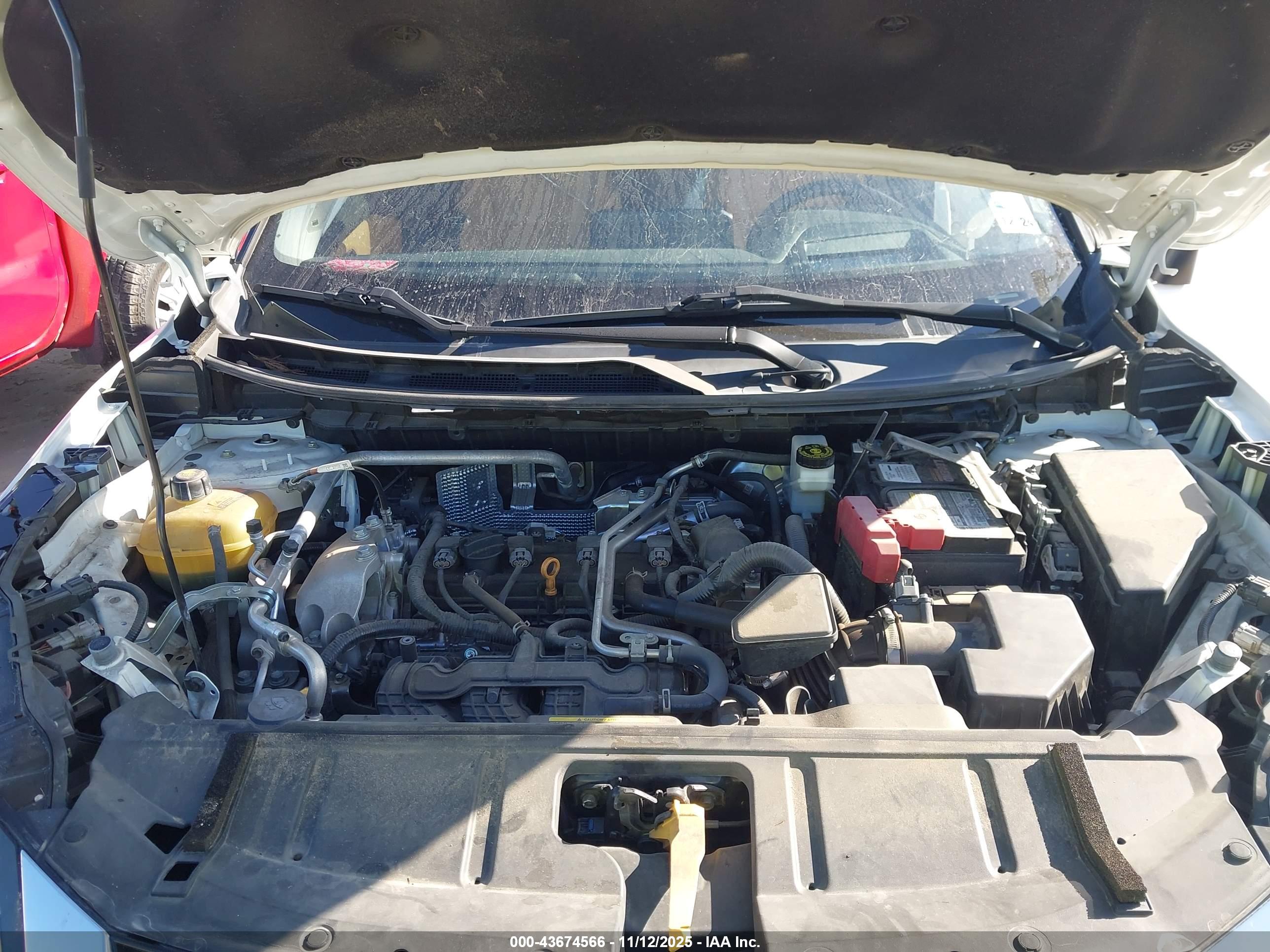 NISSAN ROGUE image 10