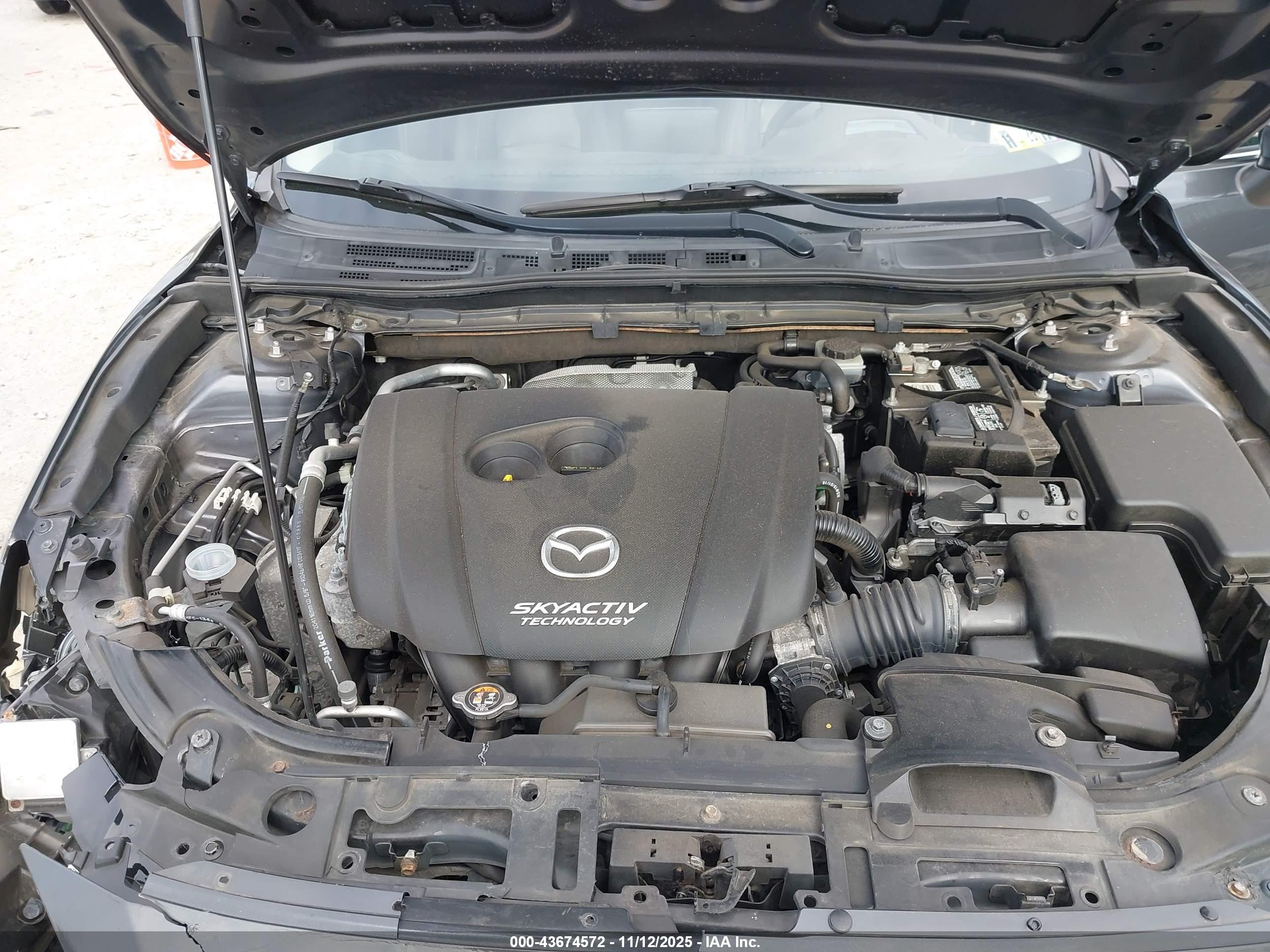 MAZDA MAZDA3 image 10