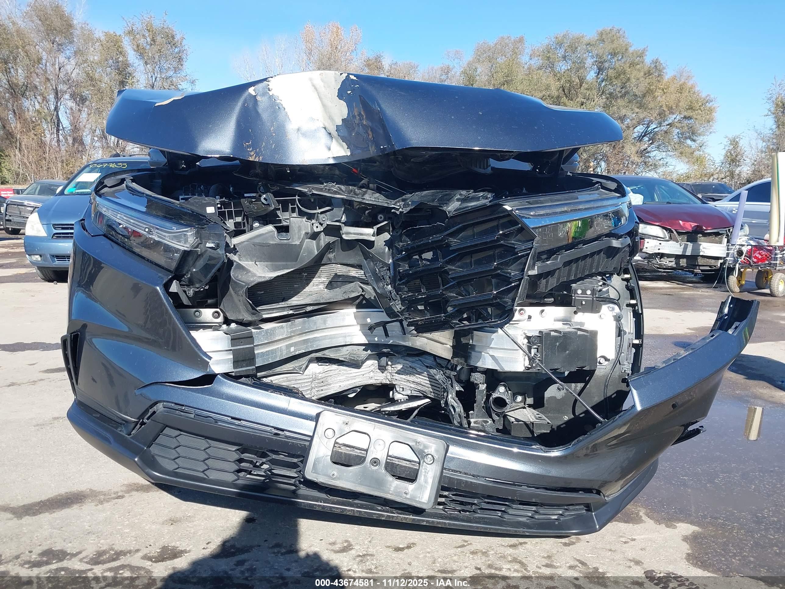 HONDA CR-V image 6