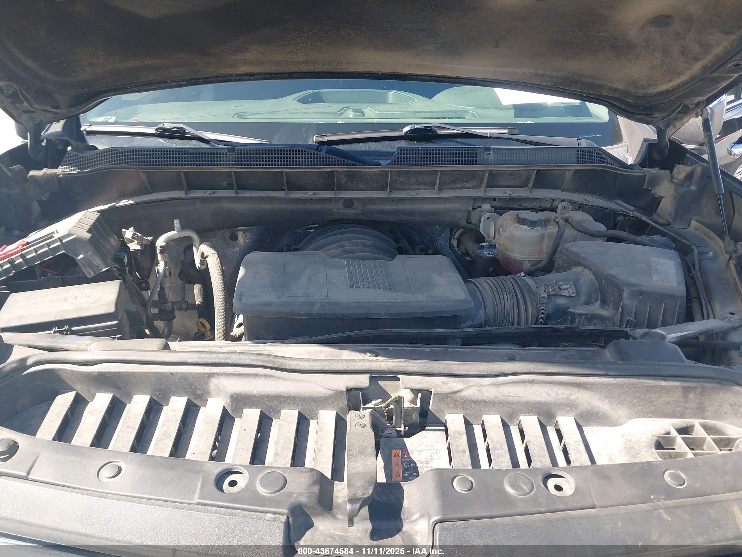 CHEVROLET SILVERADO image 10
