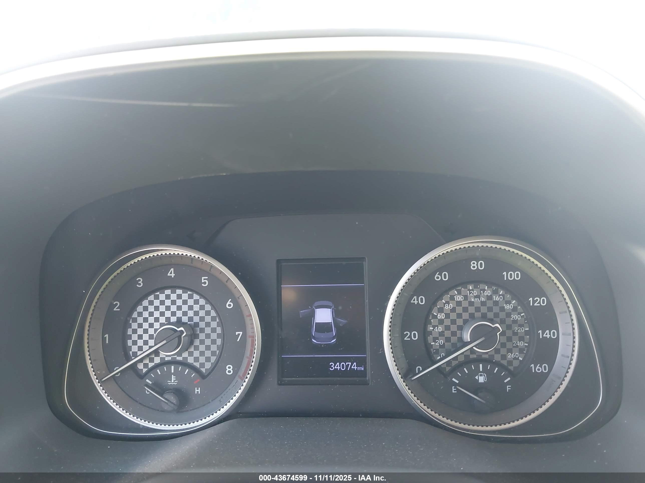 HYUNDAI ELANTRA image 7