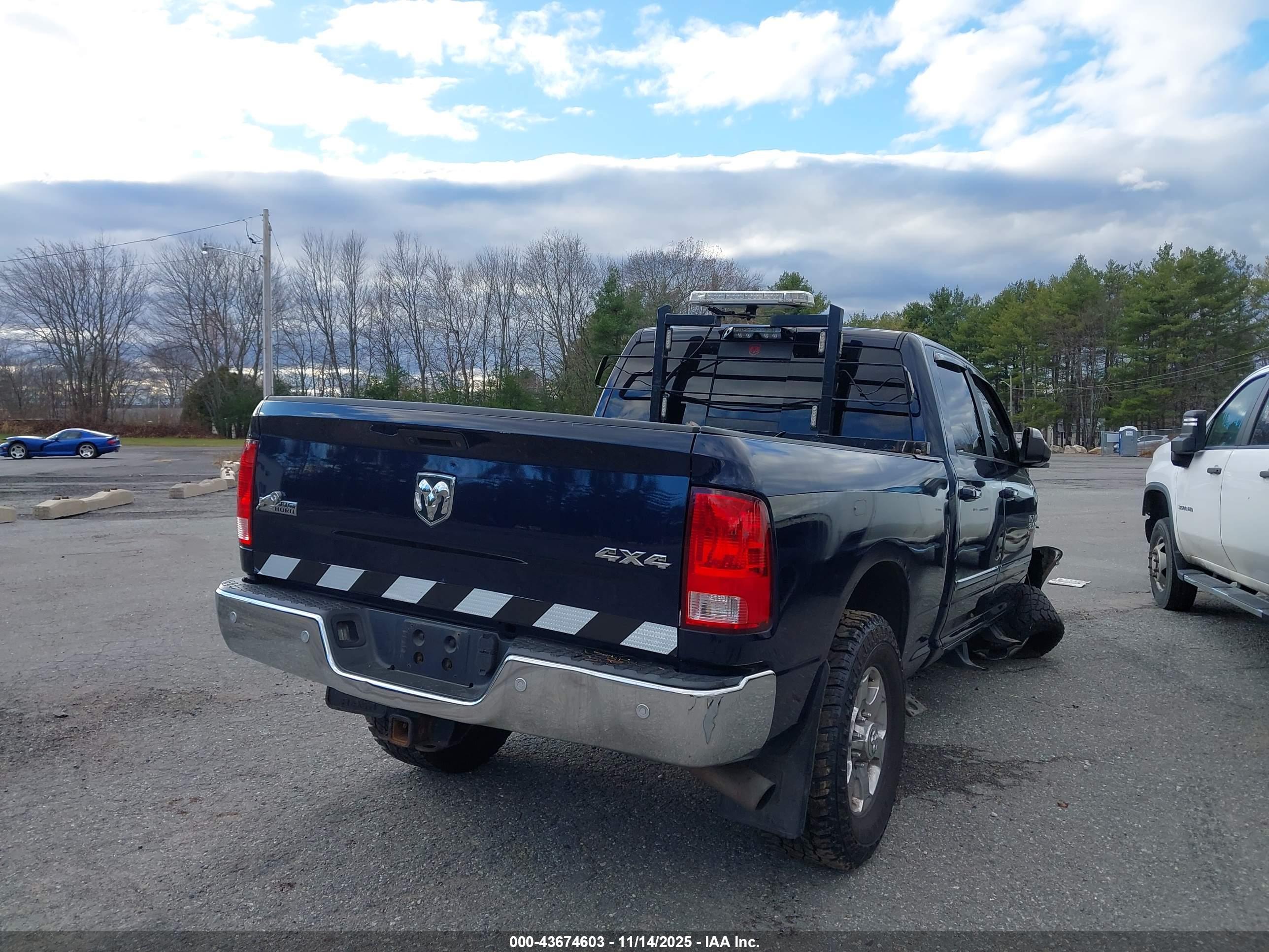 RAM 3500 image 4