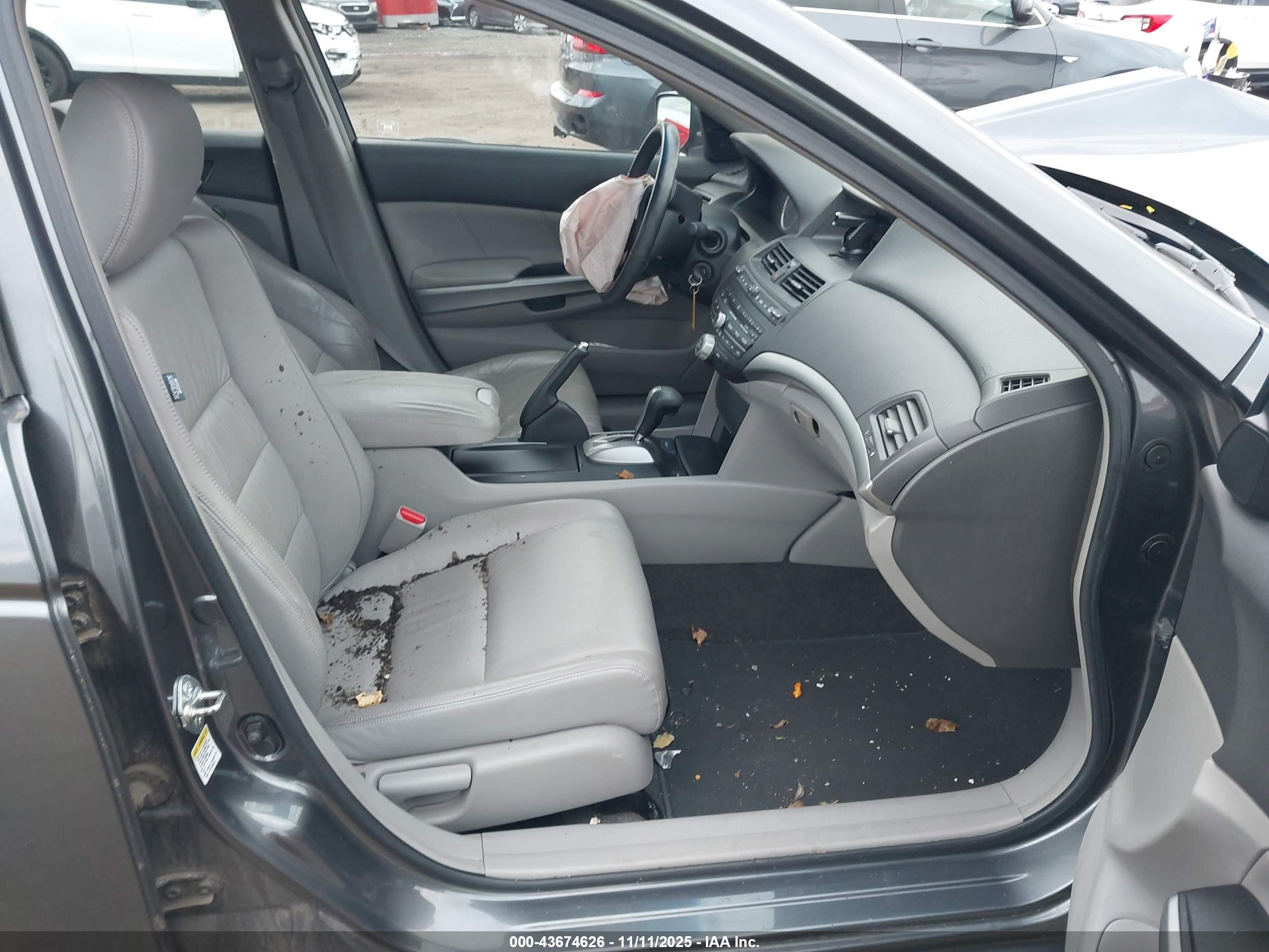 HONDA ACCORD image 5