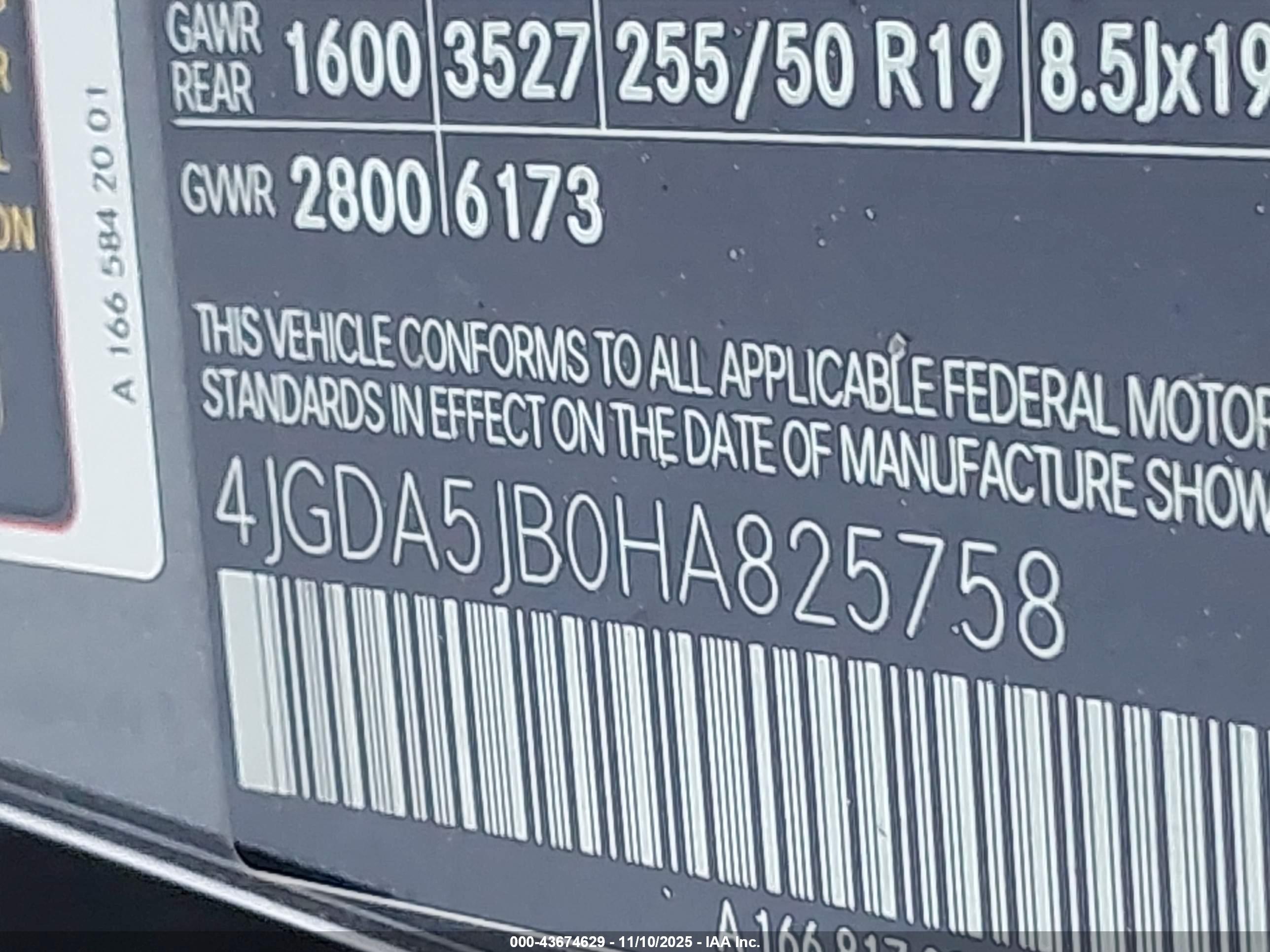 MERCEDES-BENZ GLE image 9