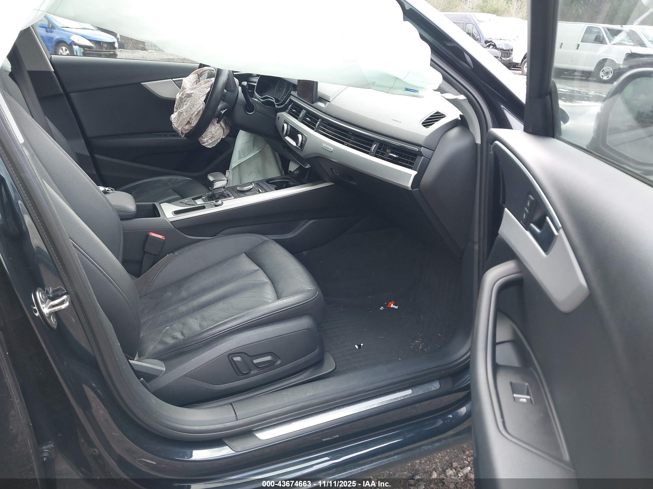 AUDI A4 image 5