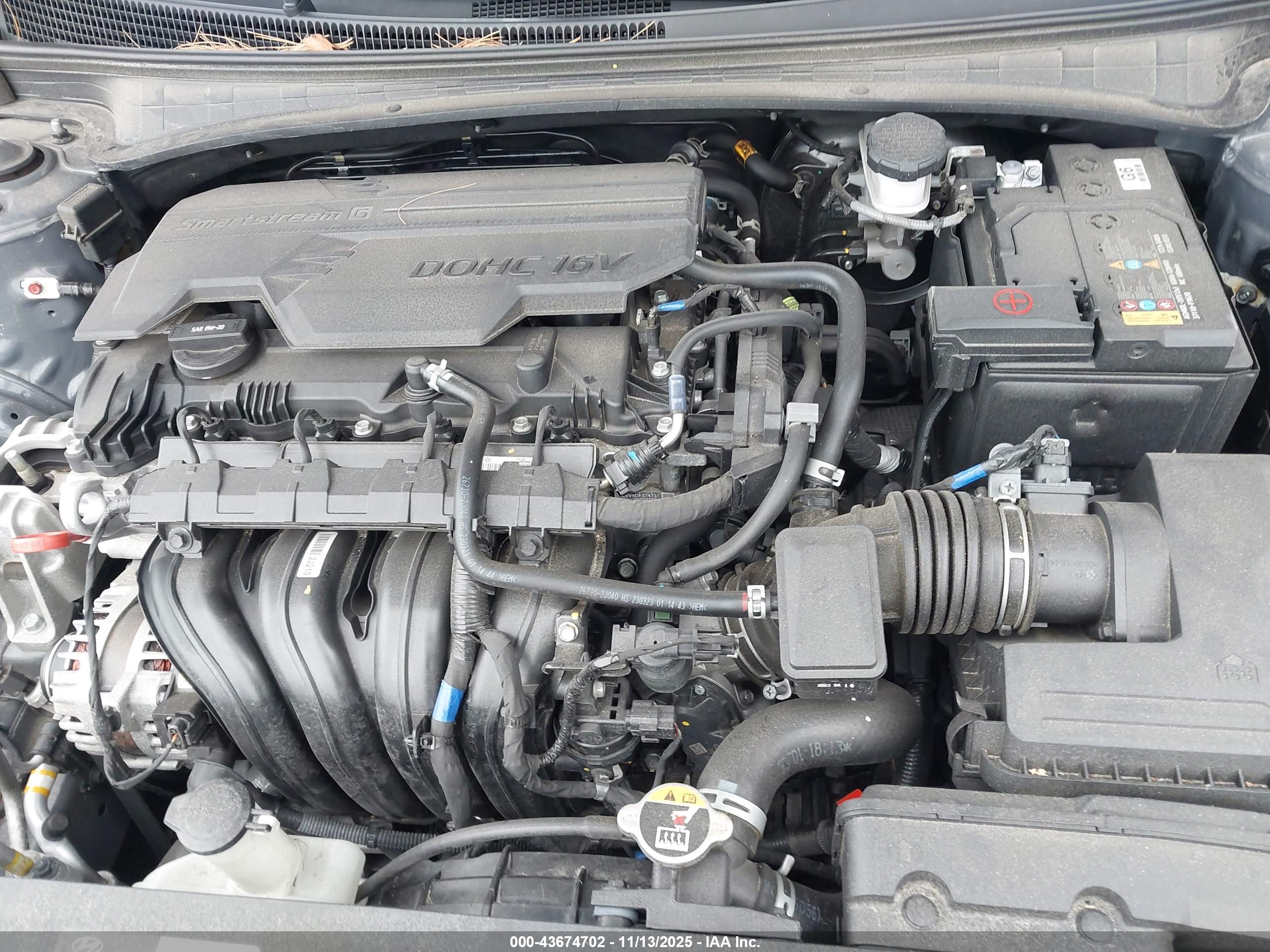 HYUNDAI ELANTRA image 10