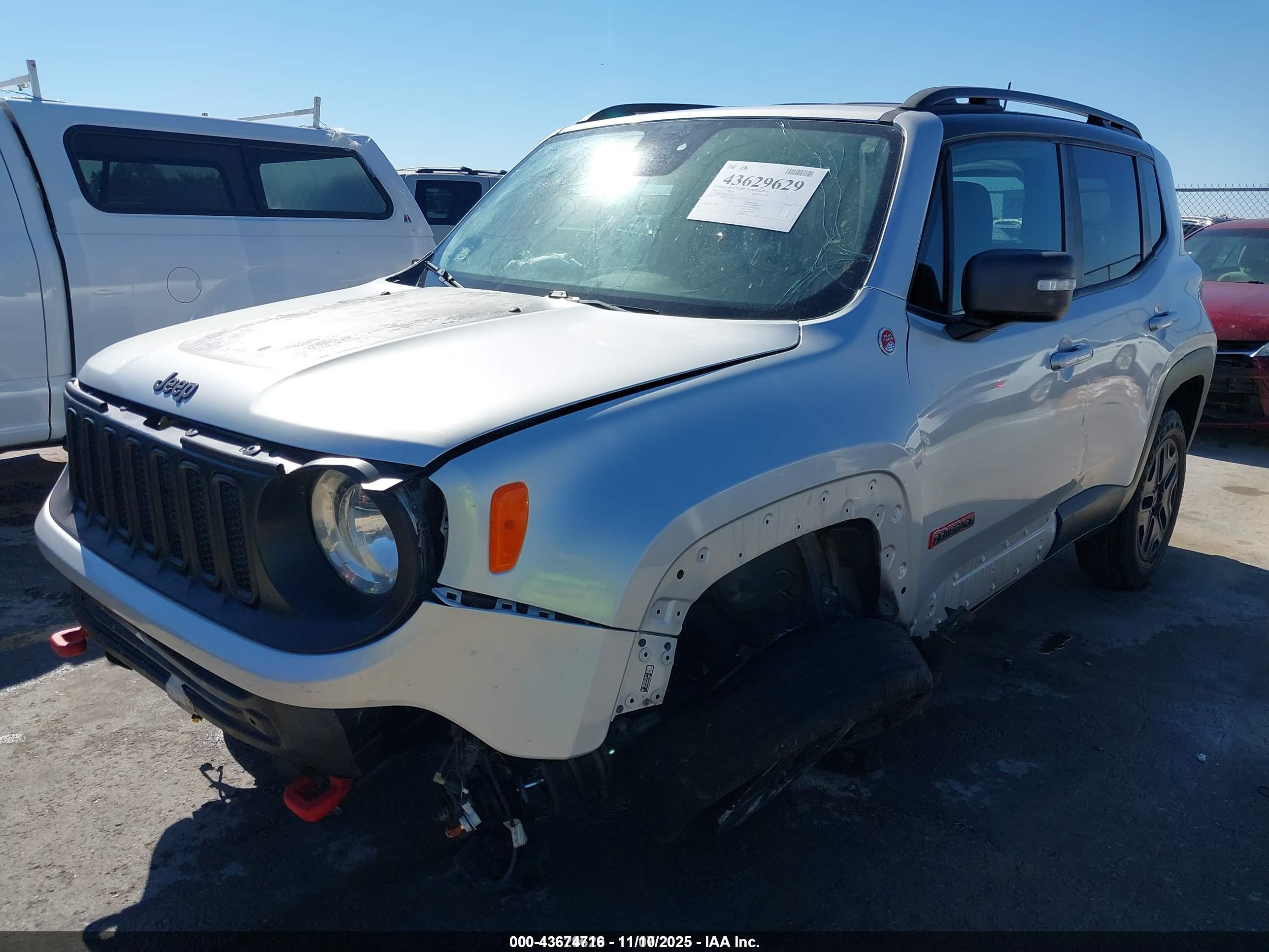 JEEP RENEGADE image 2