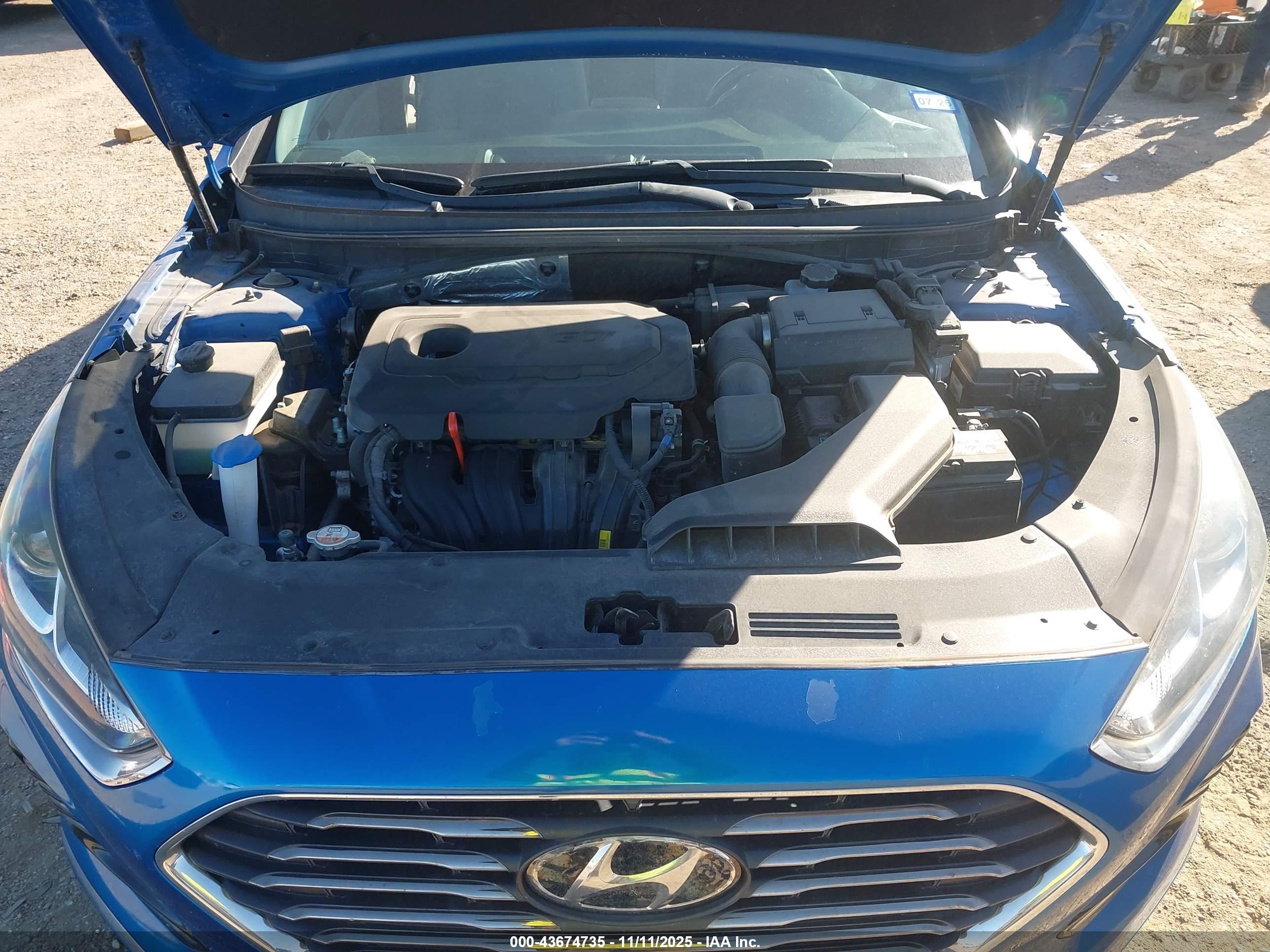 HYUNDAI SONATA image 10