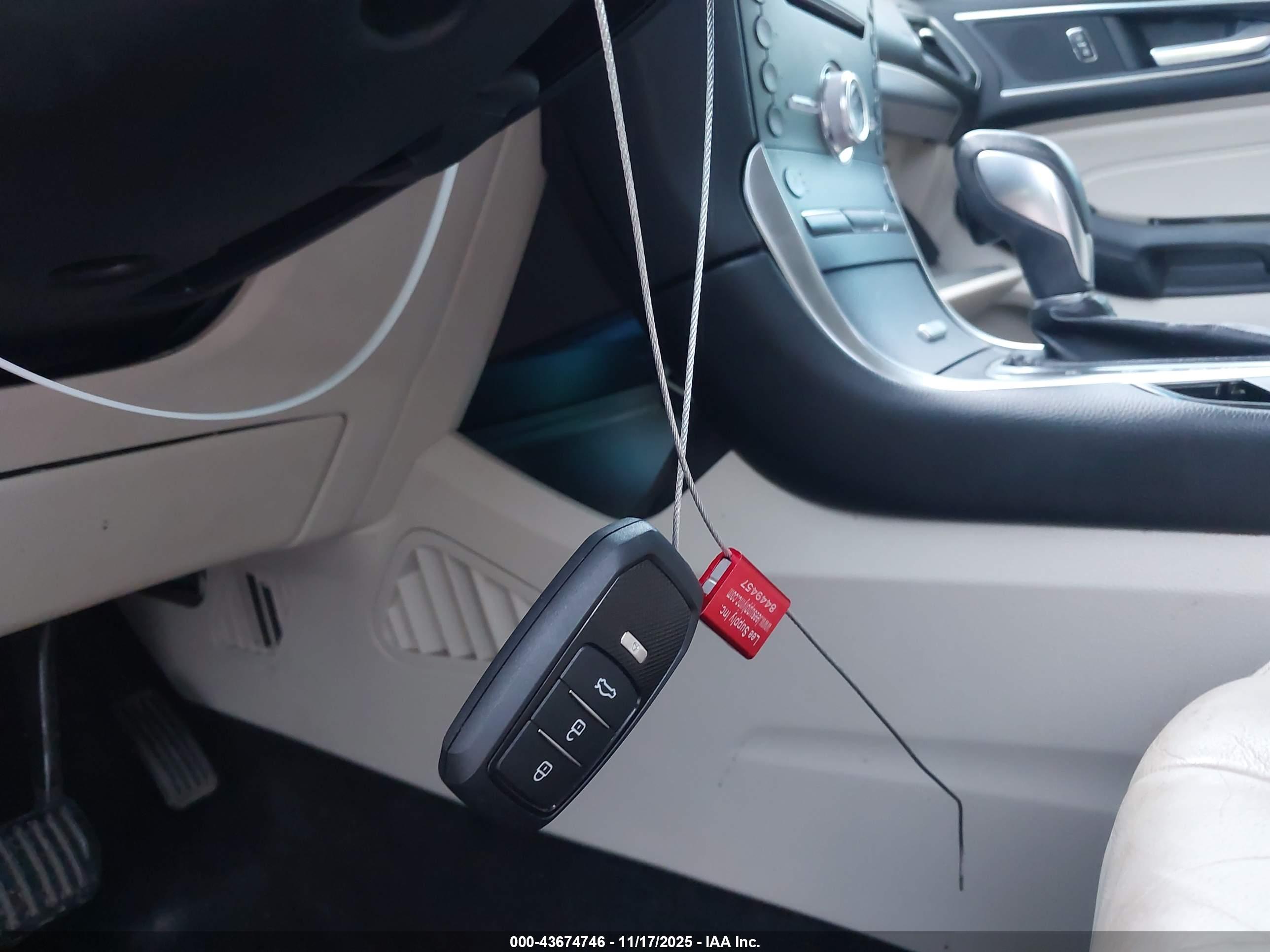 FORD EDGE image 11