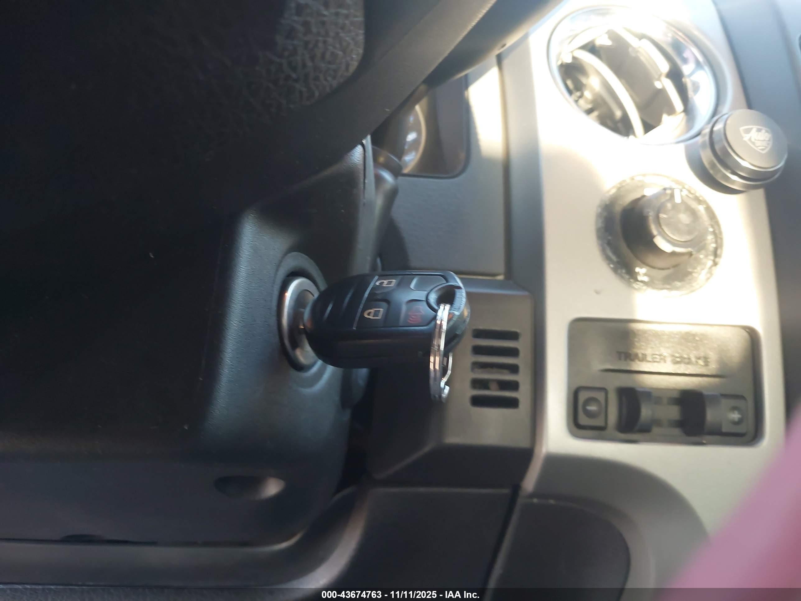 FORD F-150 image 11