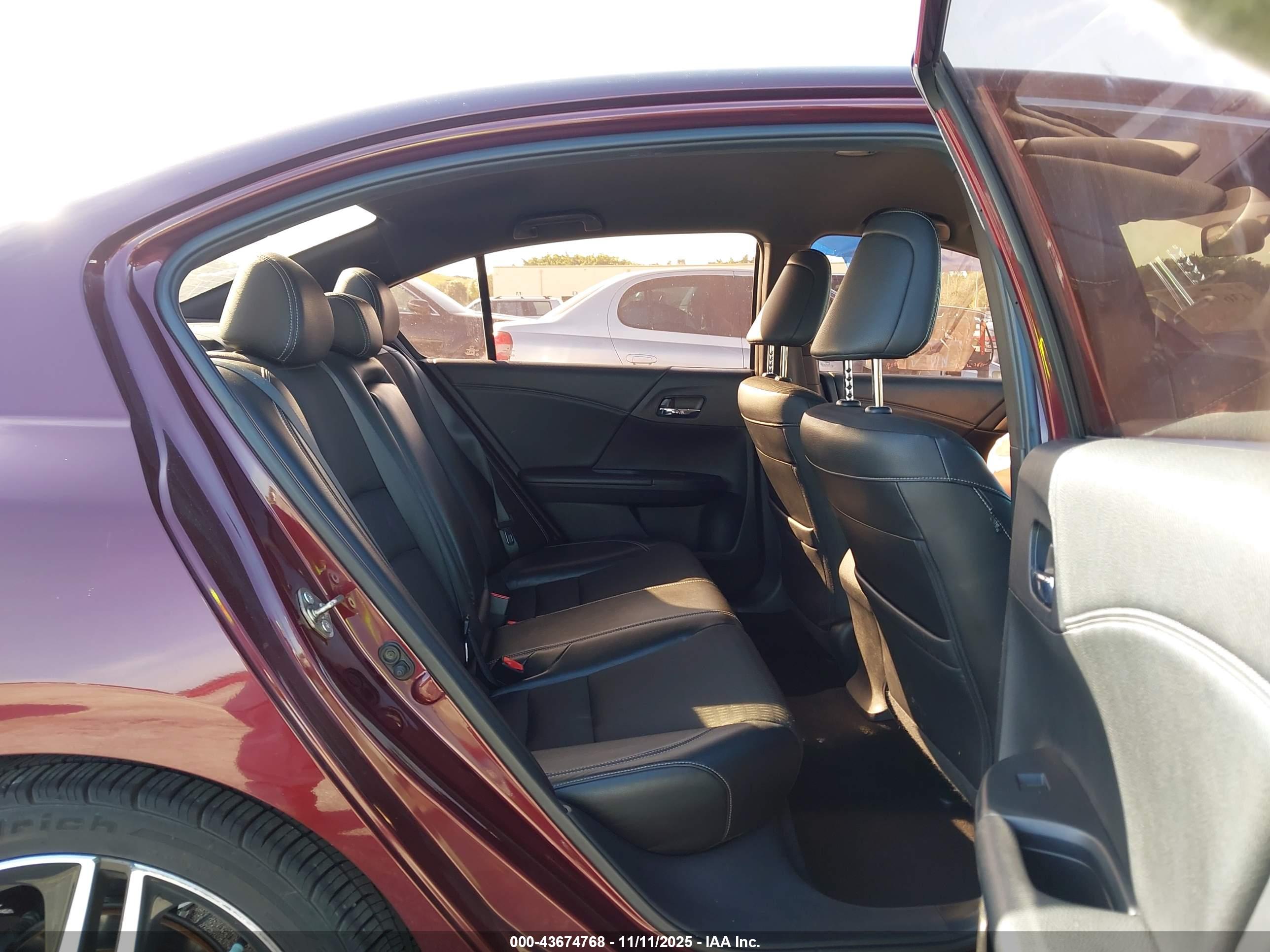 HONDA ACCORD image 8