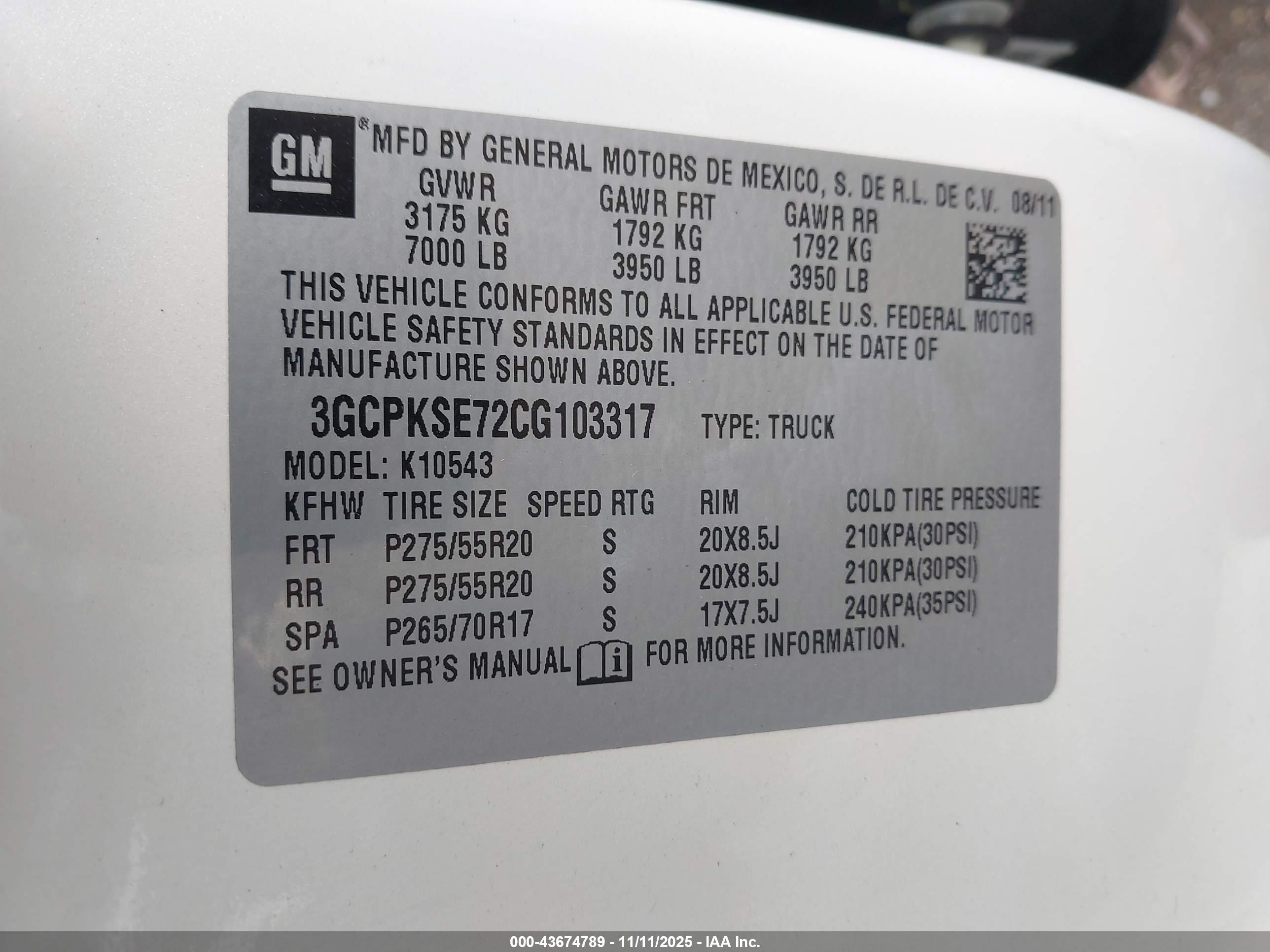 CHEVROLET SILVERADO image 9