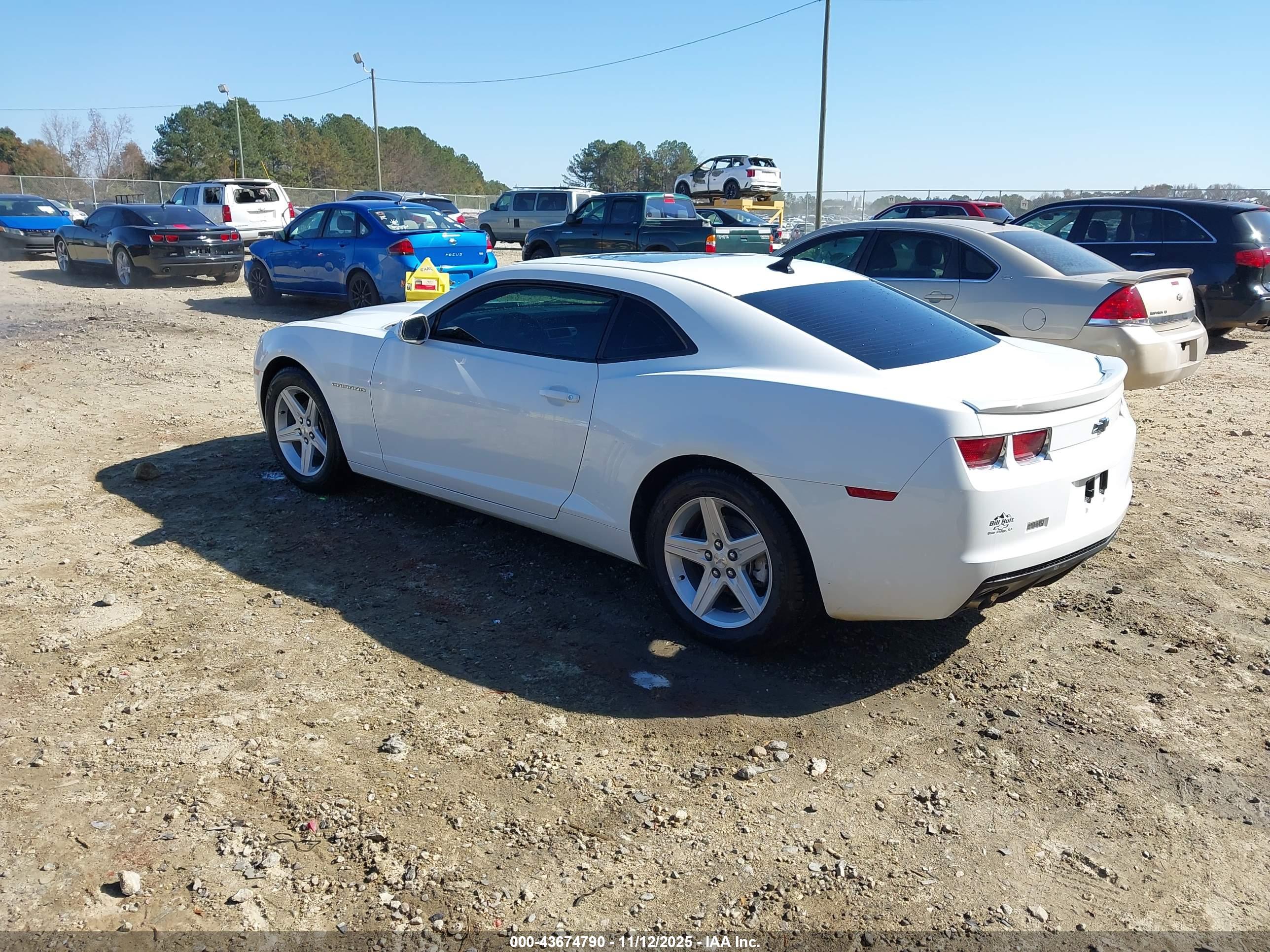 CHEVROLET CAMARO image 3
