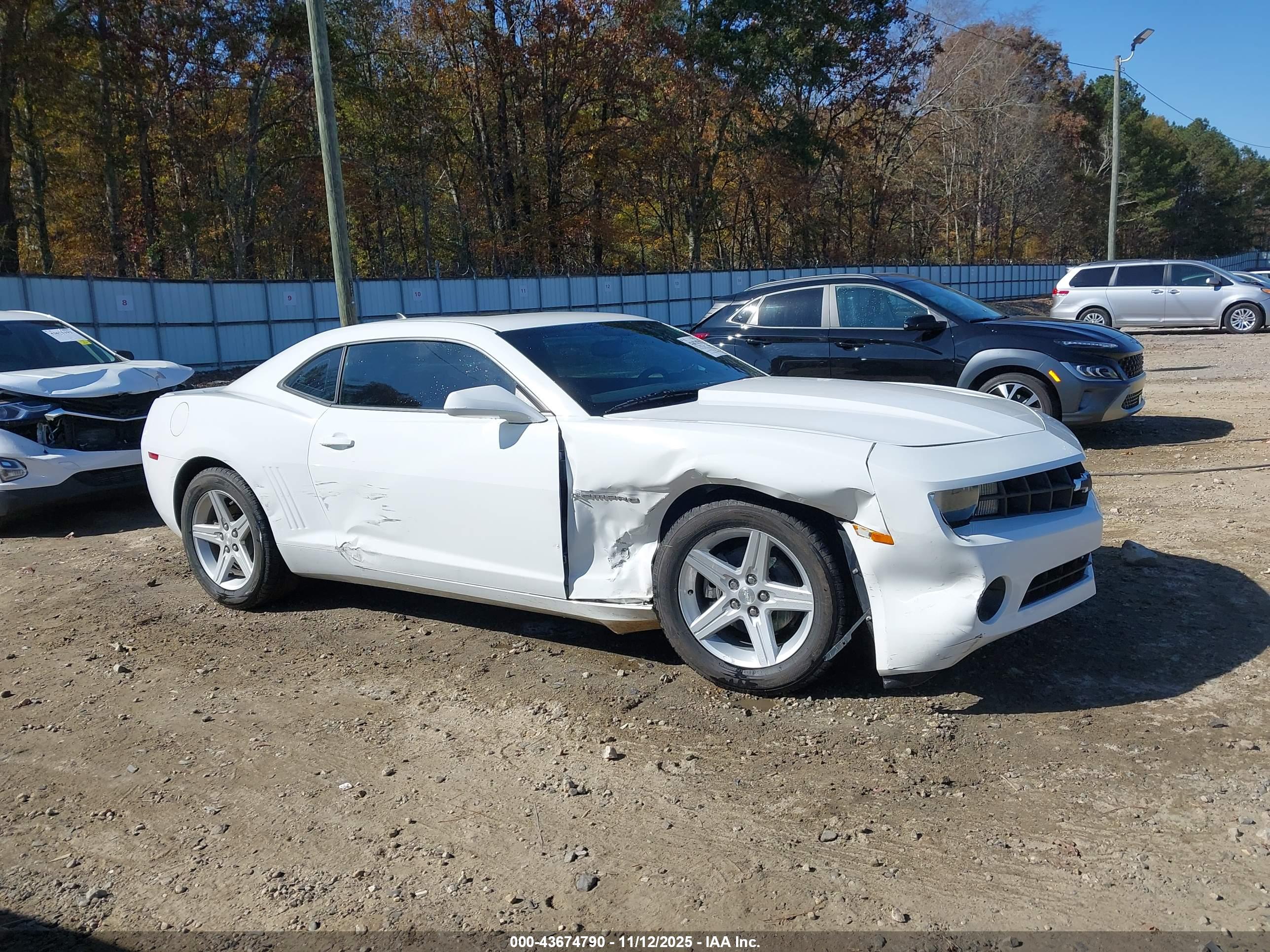 CHEVROLET CAMARO image 6