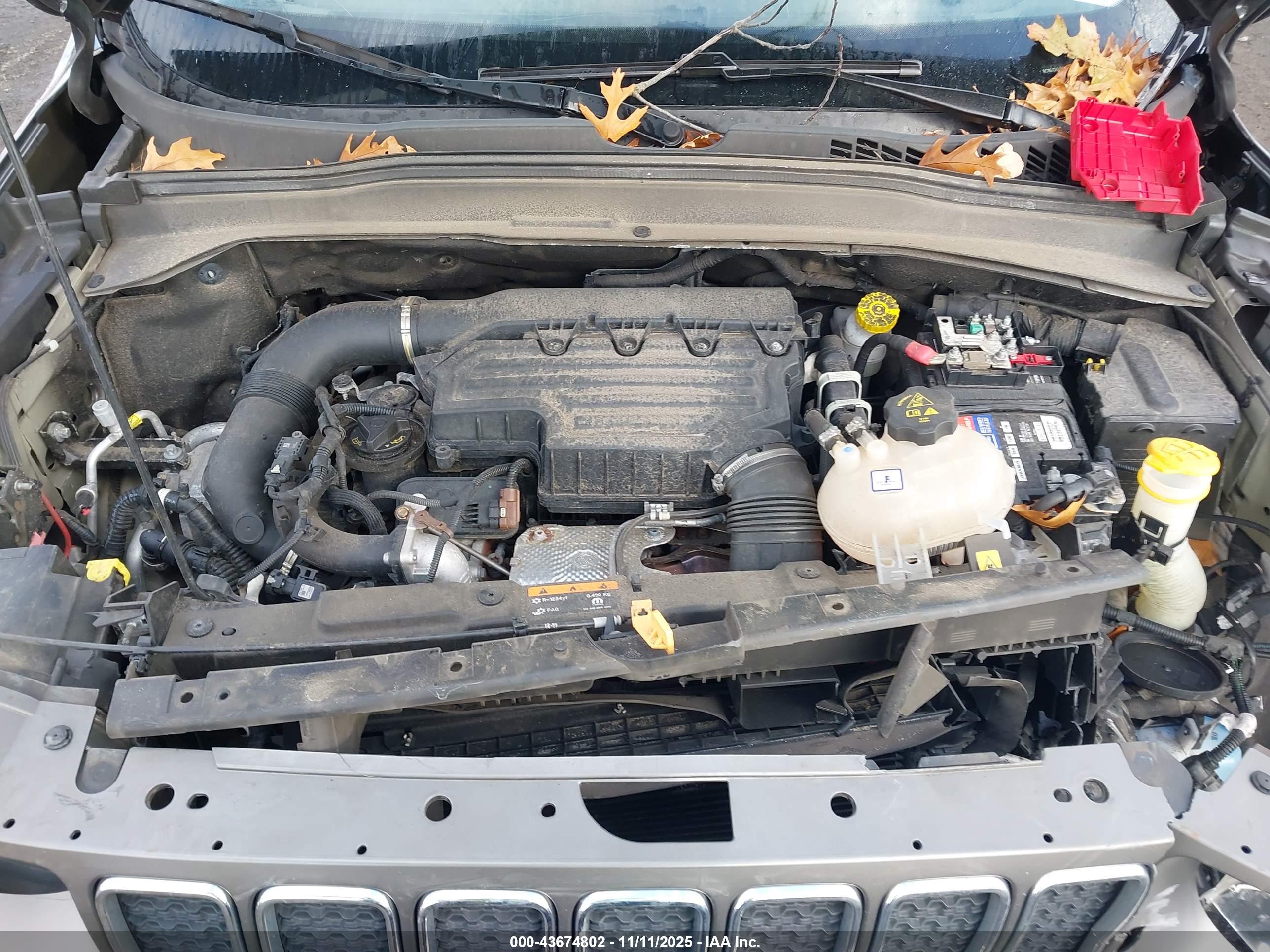 JEEP RENEGADE image 10