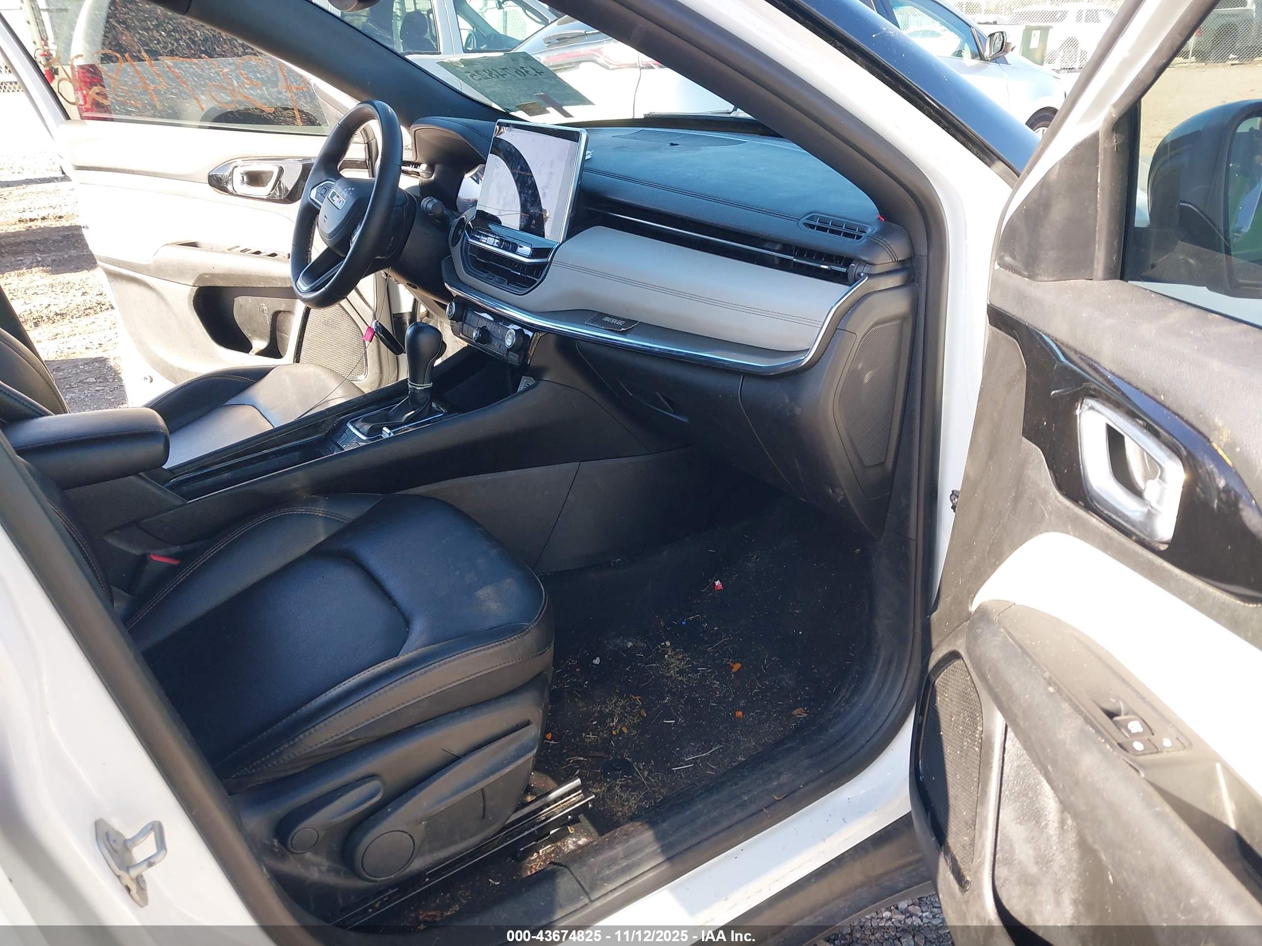 JEEP COMPASS image 5