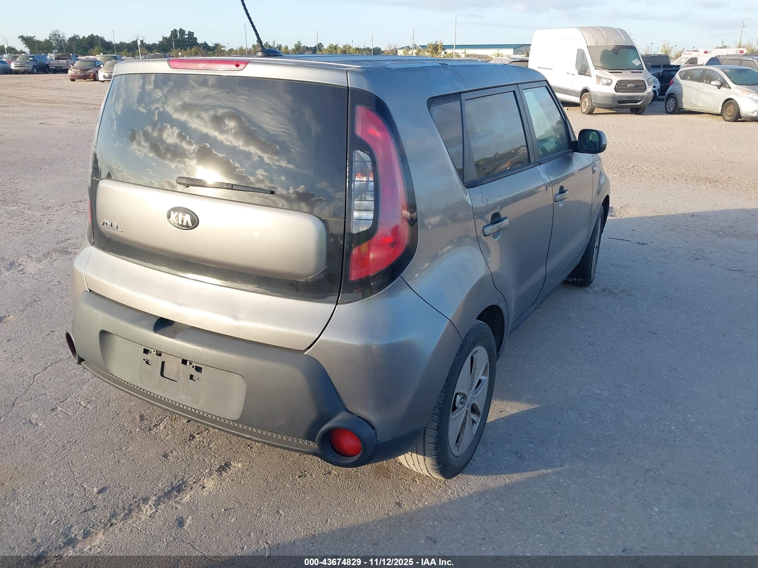 KIA SOUL image 4