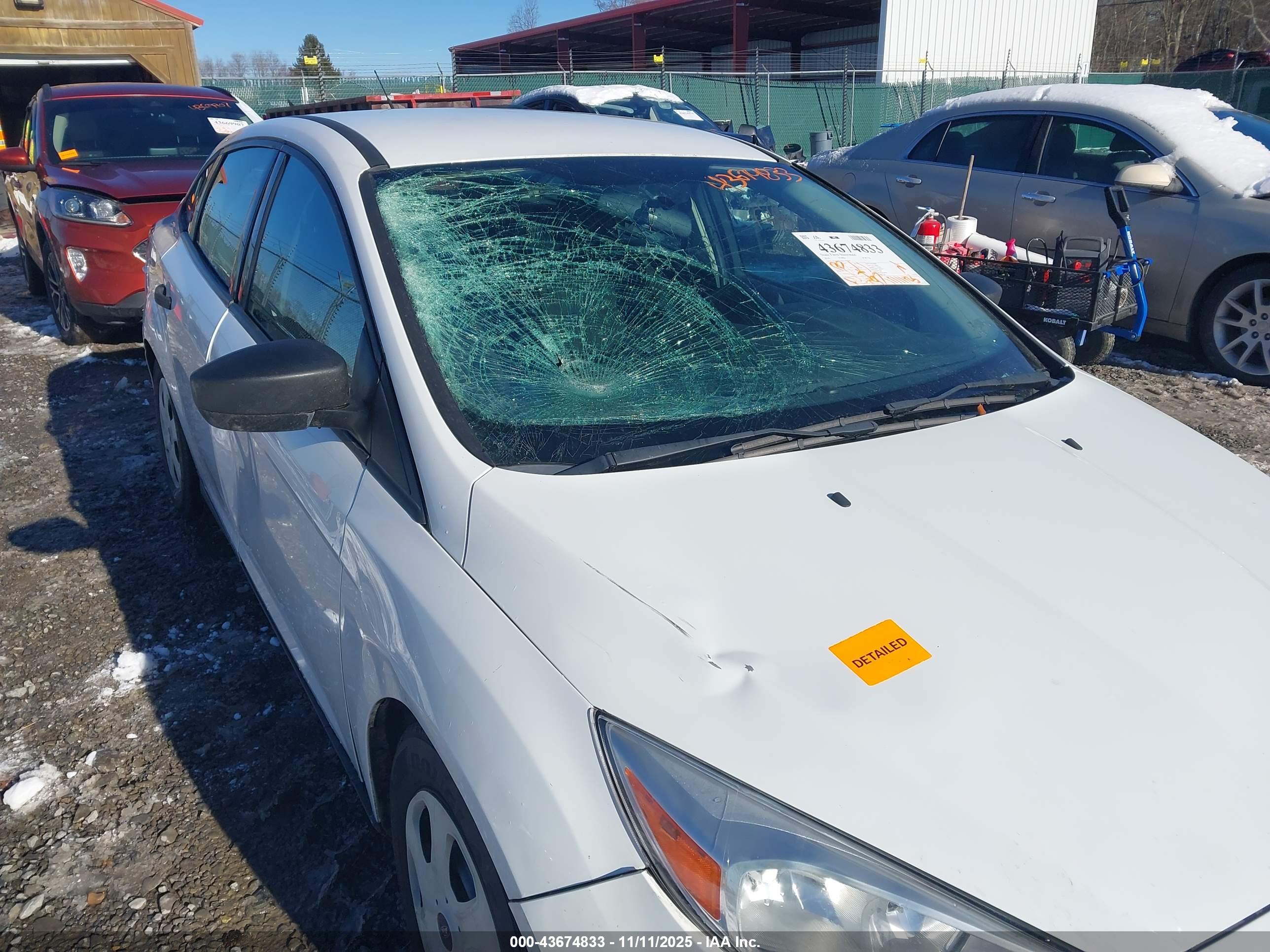 FORD FOCUS image 6