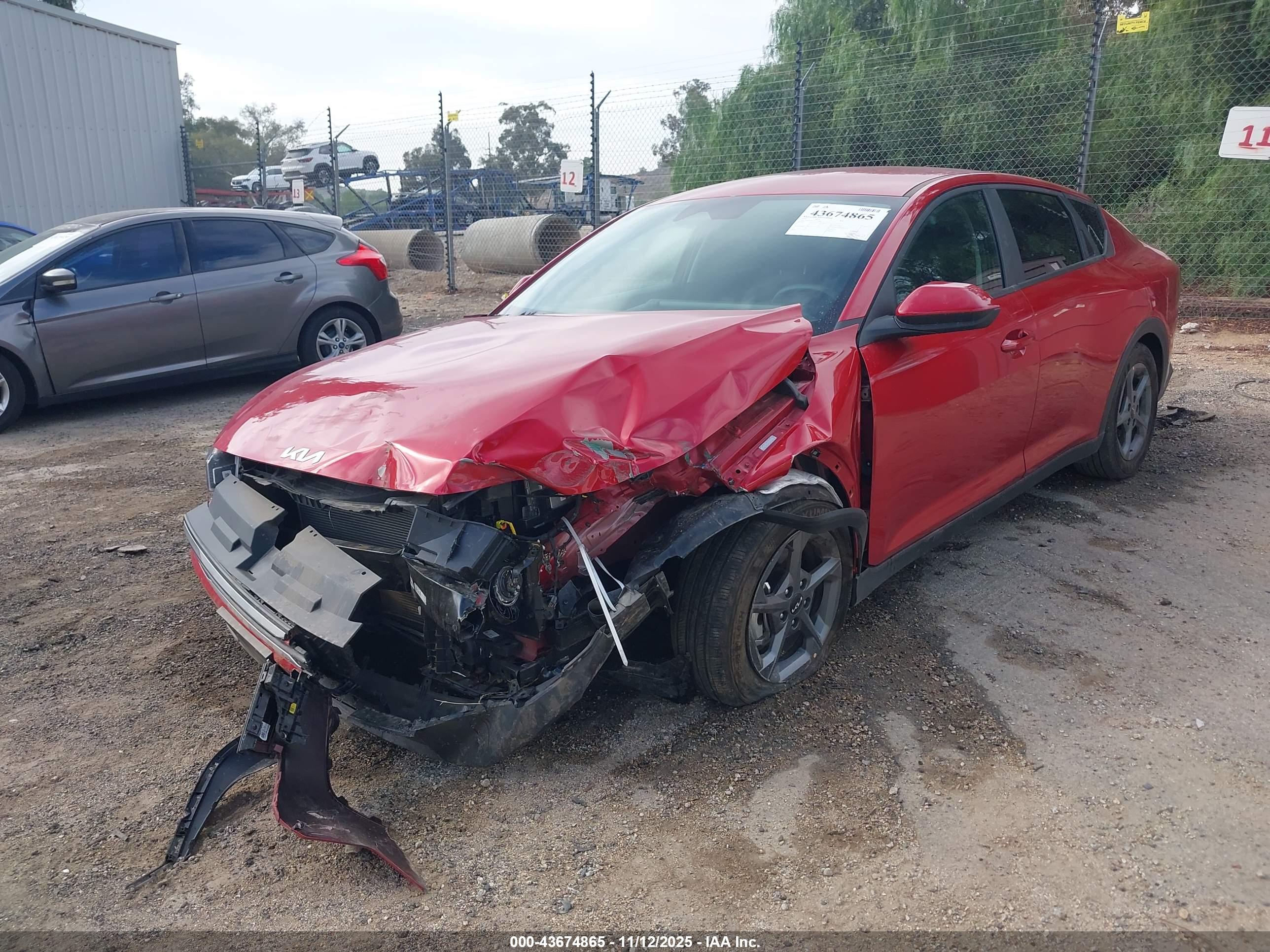 KIA K4 image 2