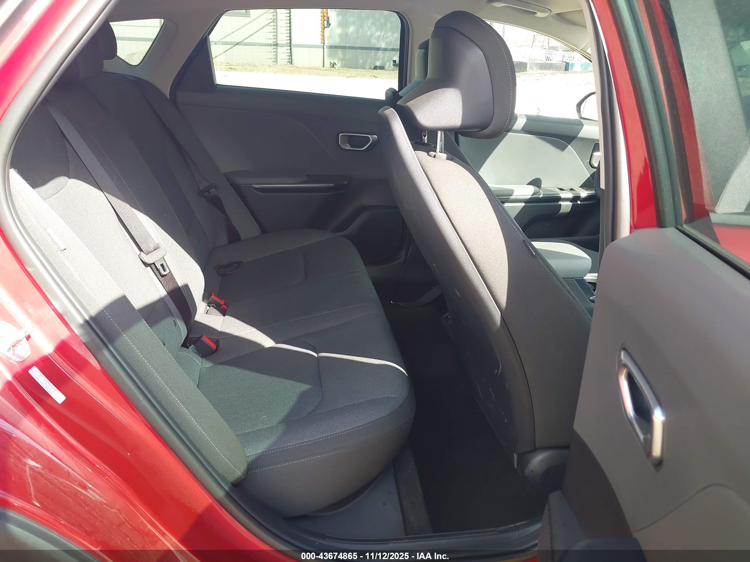 KIA K4 image 8