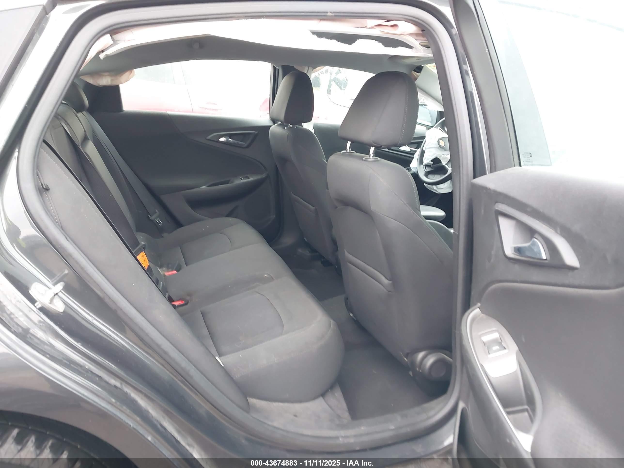 CHEVROLET MALIBU image 8